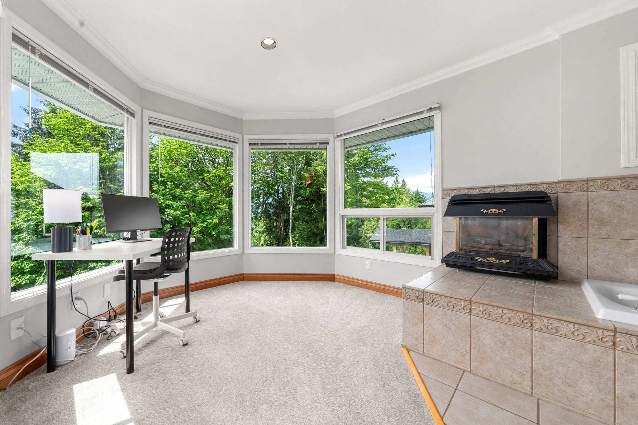 1070 Glacier View Drive - 31