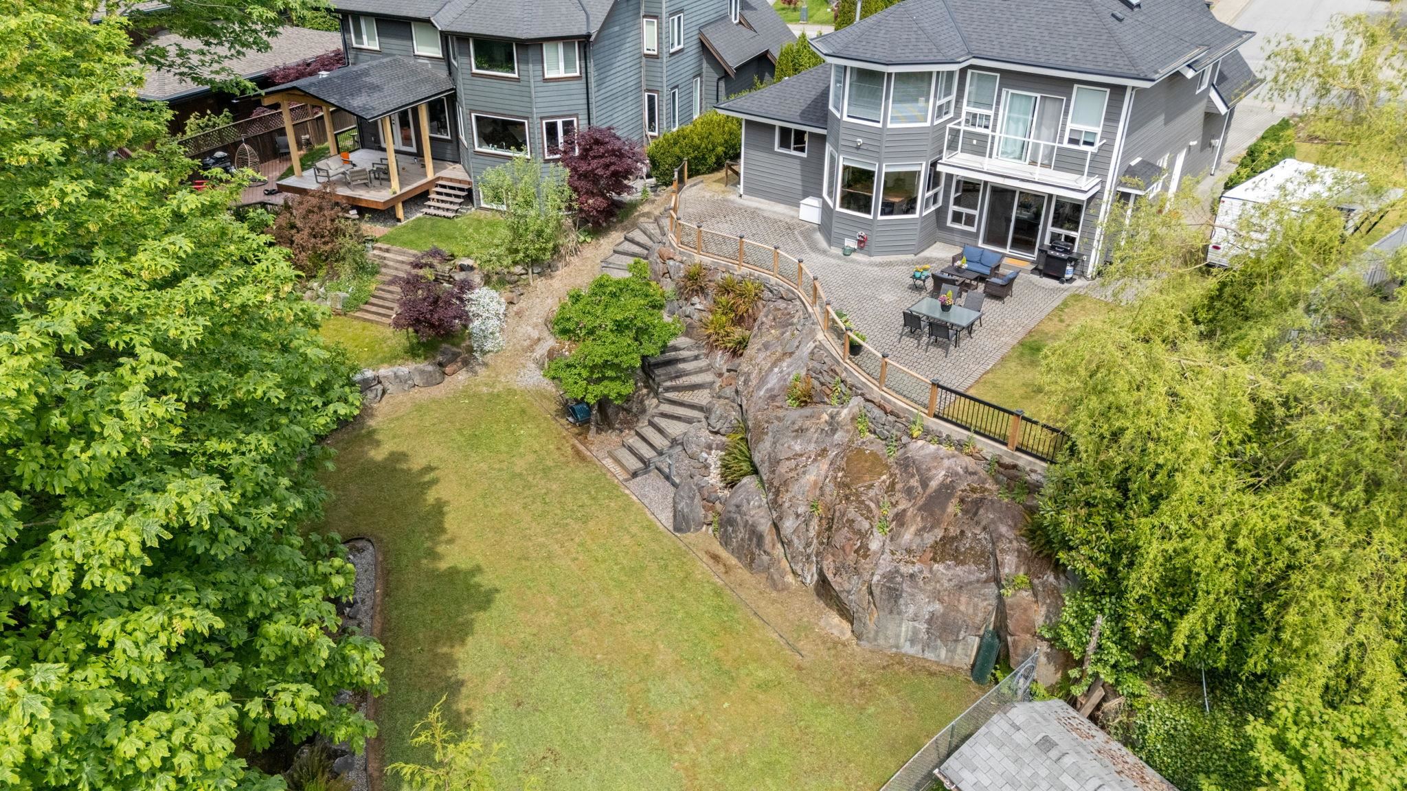 1070 Glacier View Drive - 39