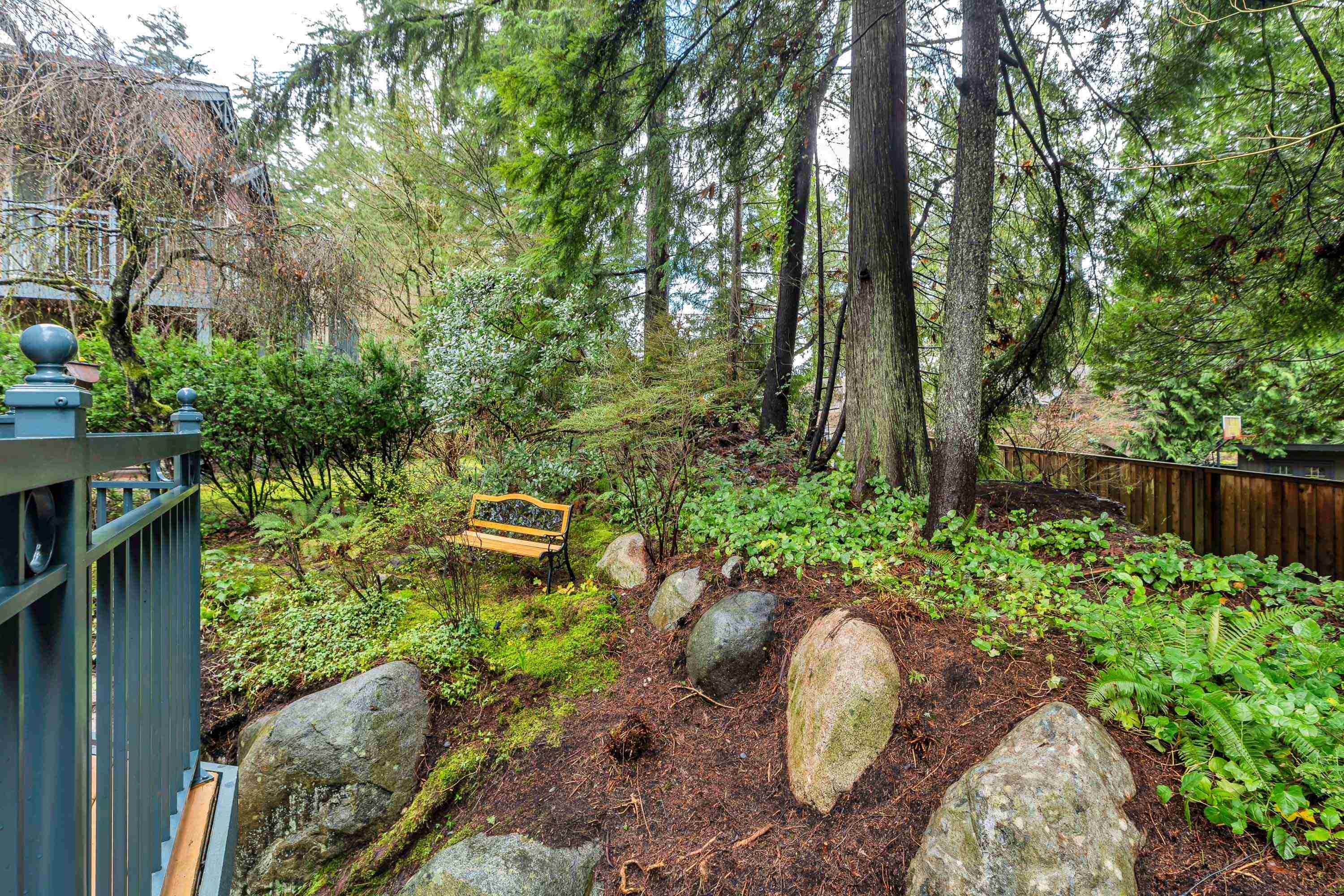 1102 Strathaven Drive - 24