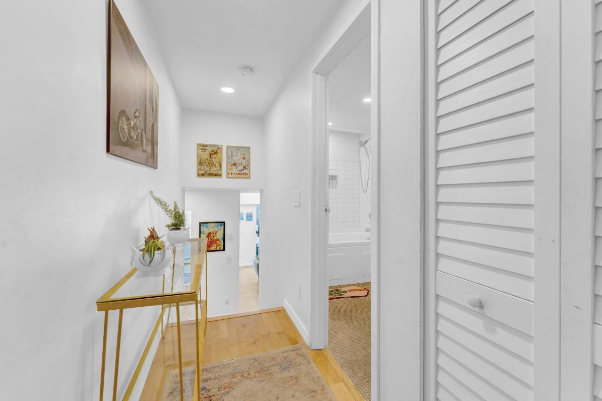 #204 2125 York Avenue - 2