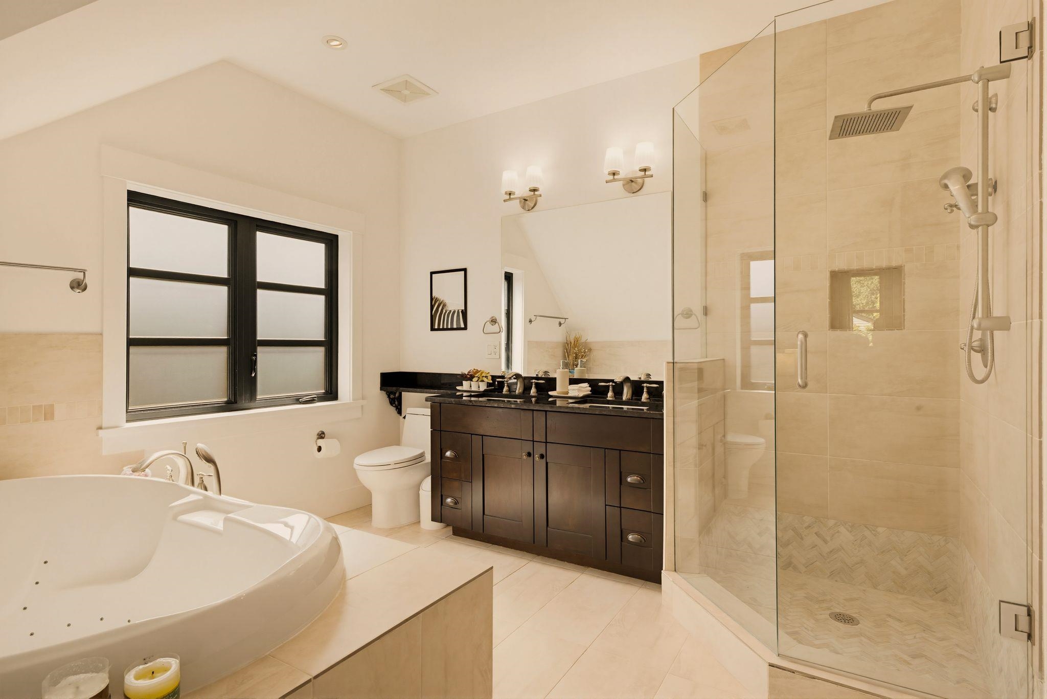 1134 Montroyal Boulevard - 24