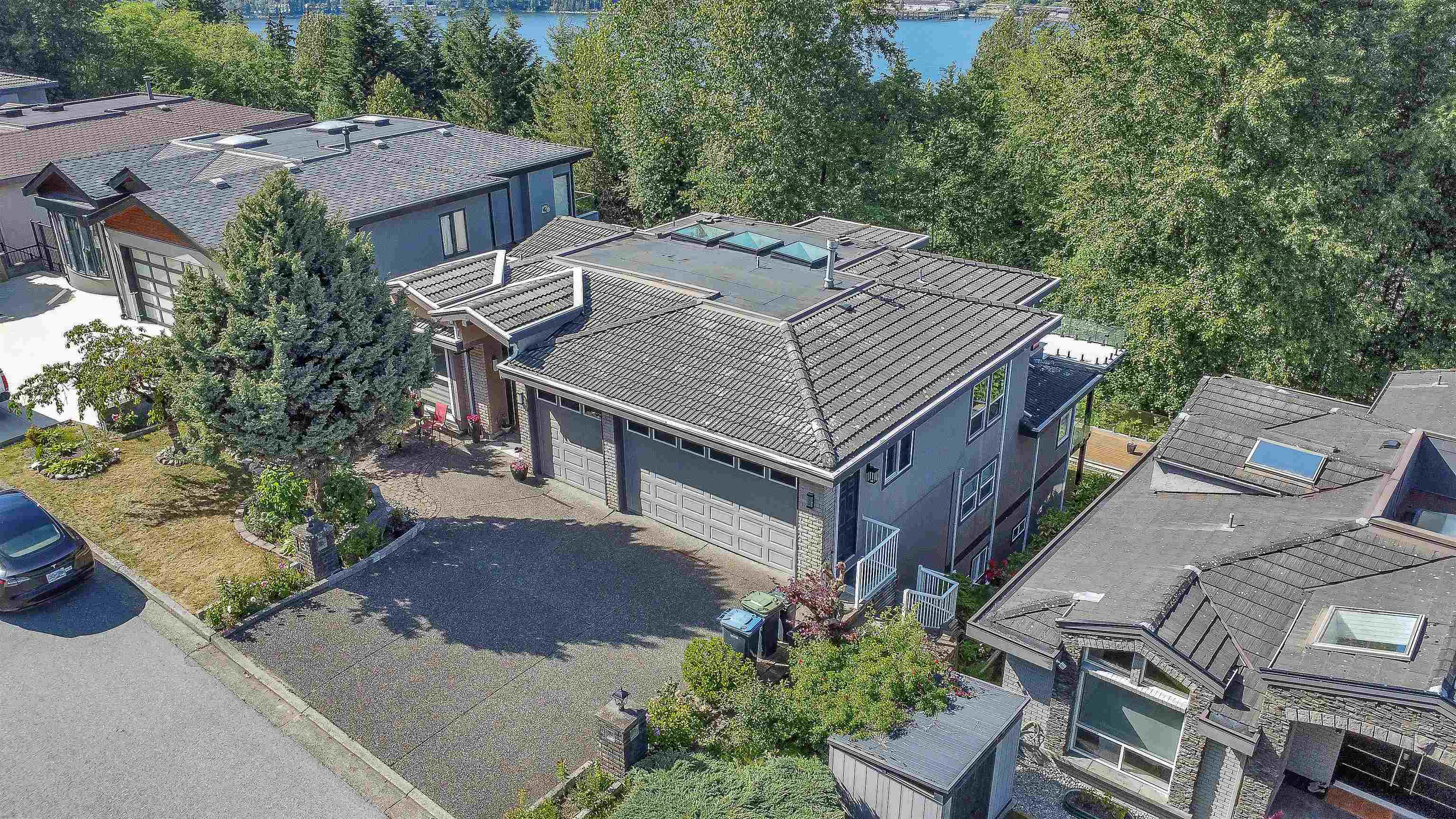 13 Shoreline Circle - 1