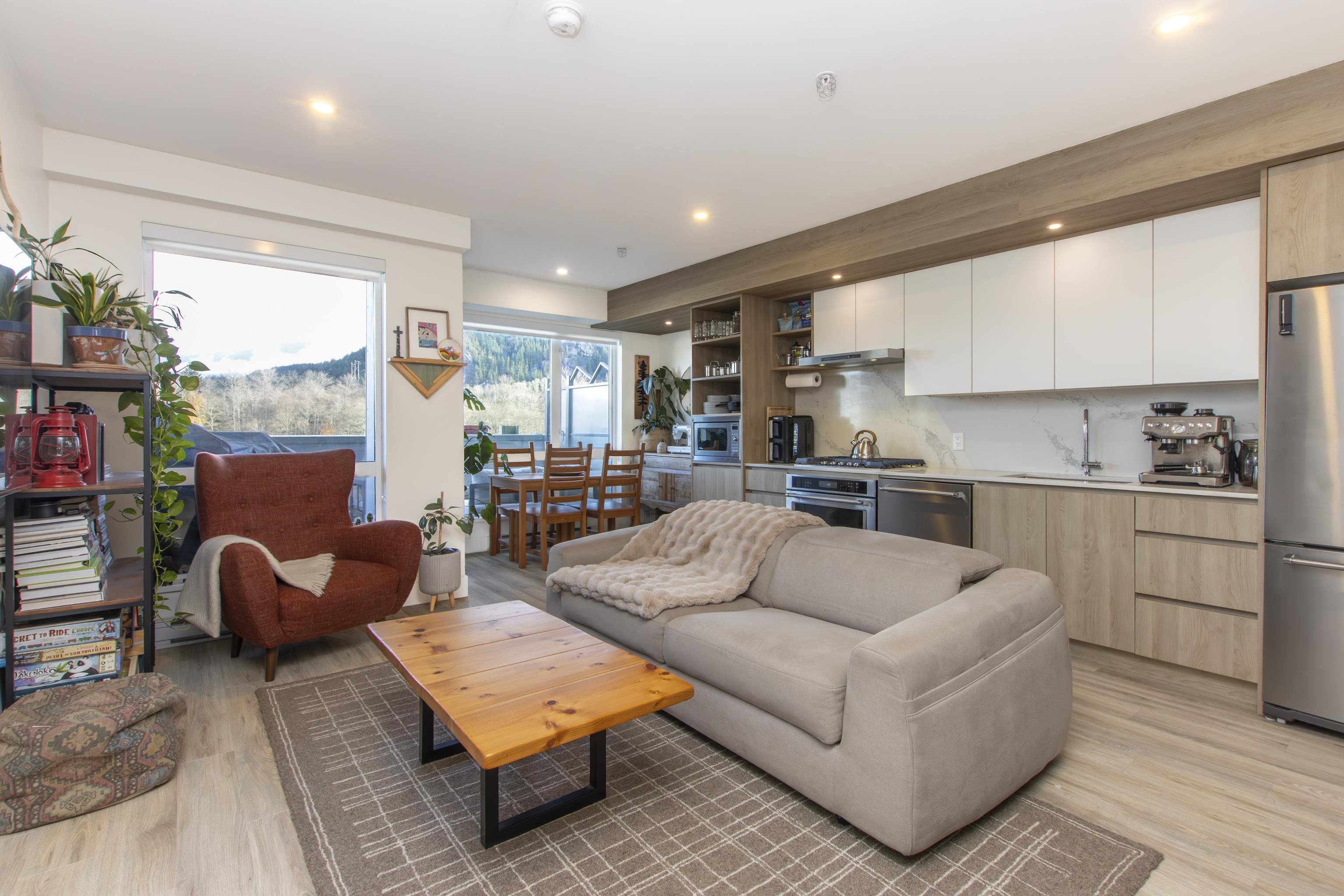 #428 38362 Buckley Avenue - 1
