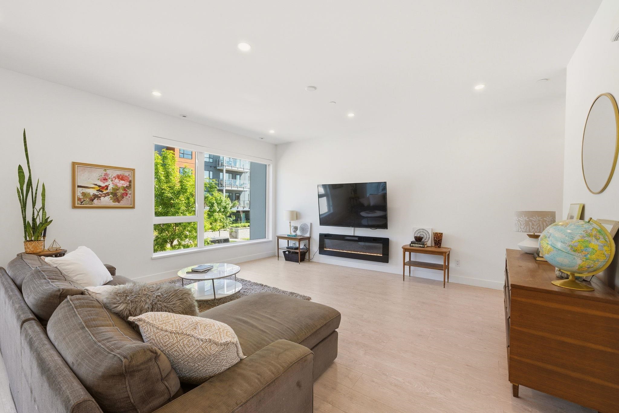 #59 3597 Malsum Drive - 17