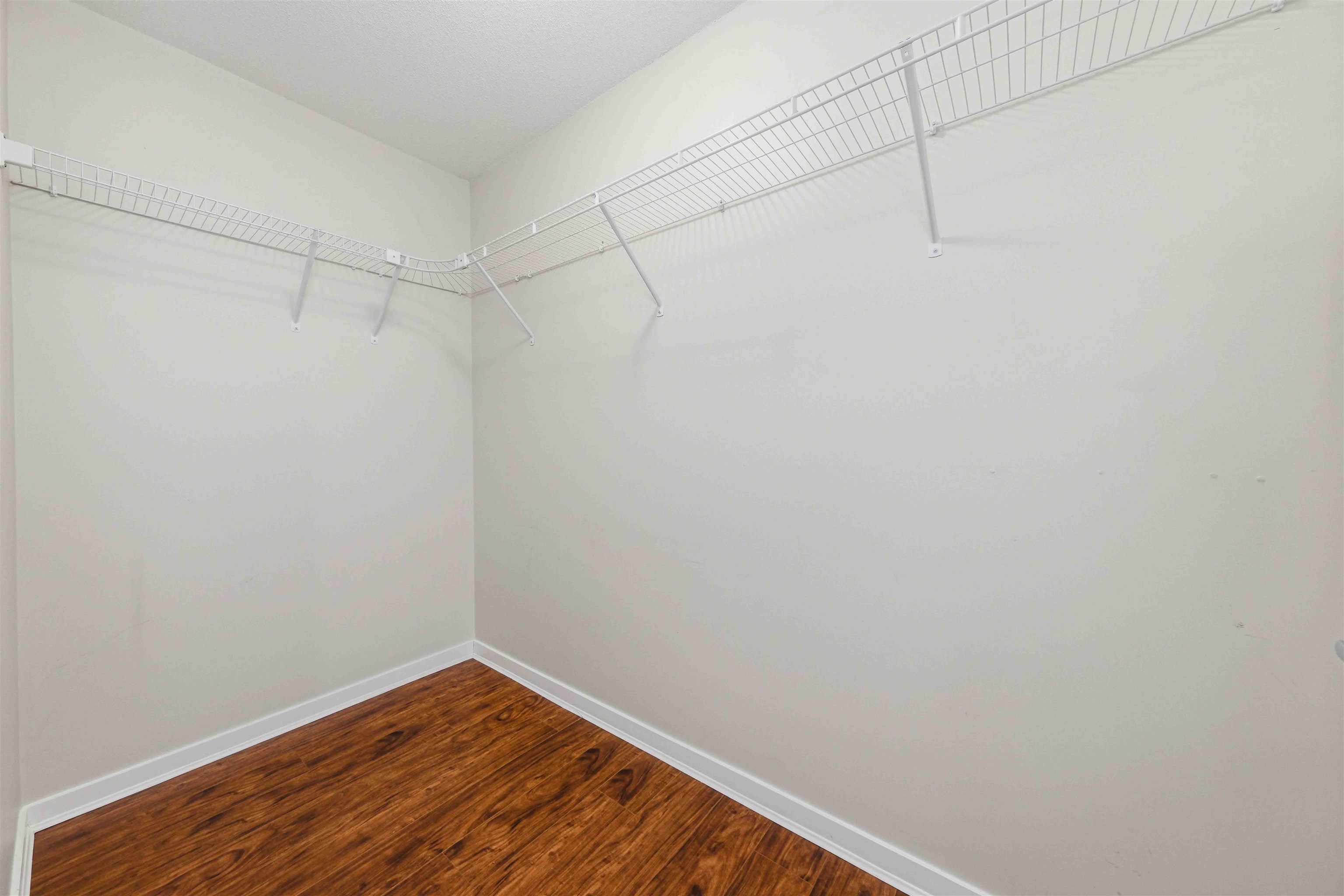 #2901 689 Abbott Street - 23