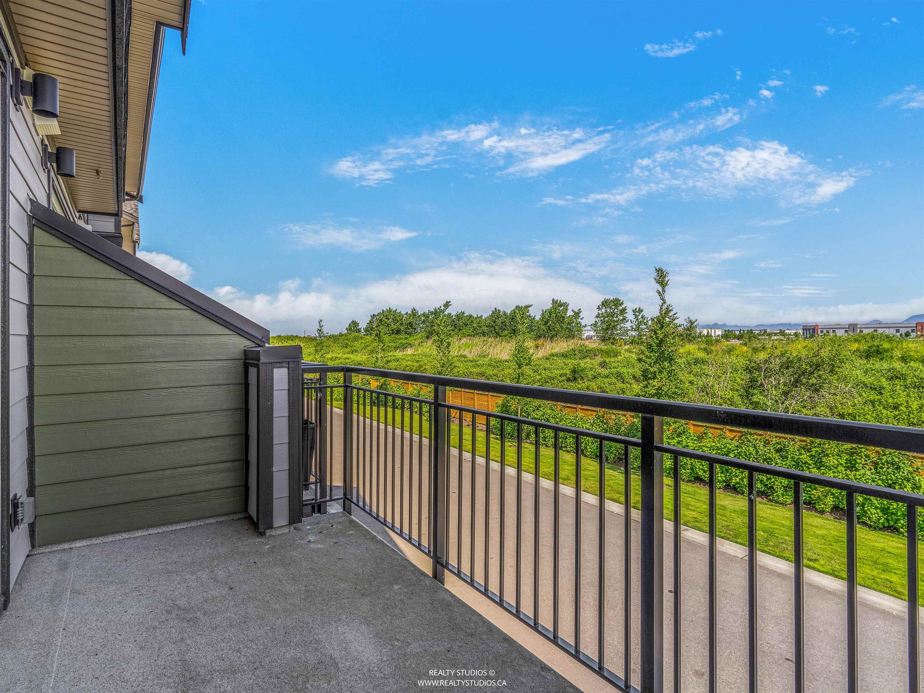 #20 4235 Cormorant Way - 16