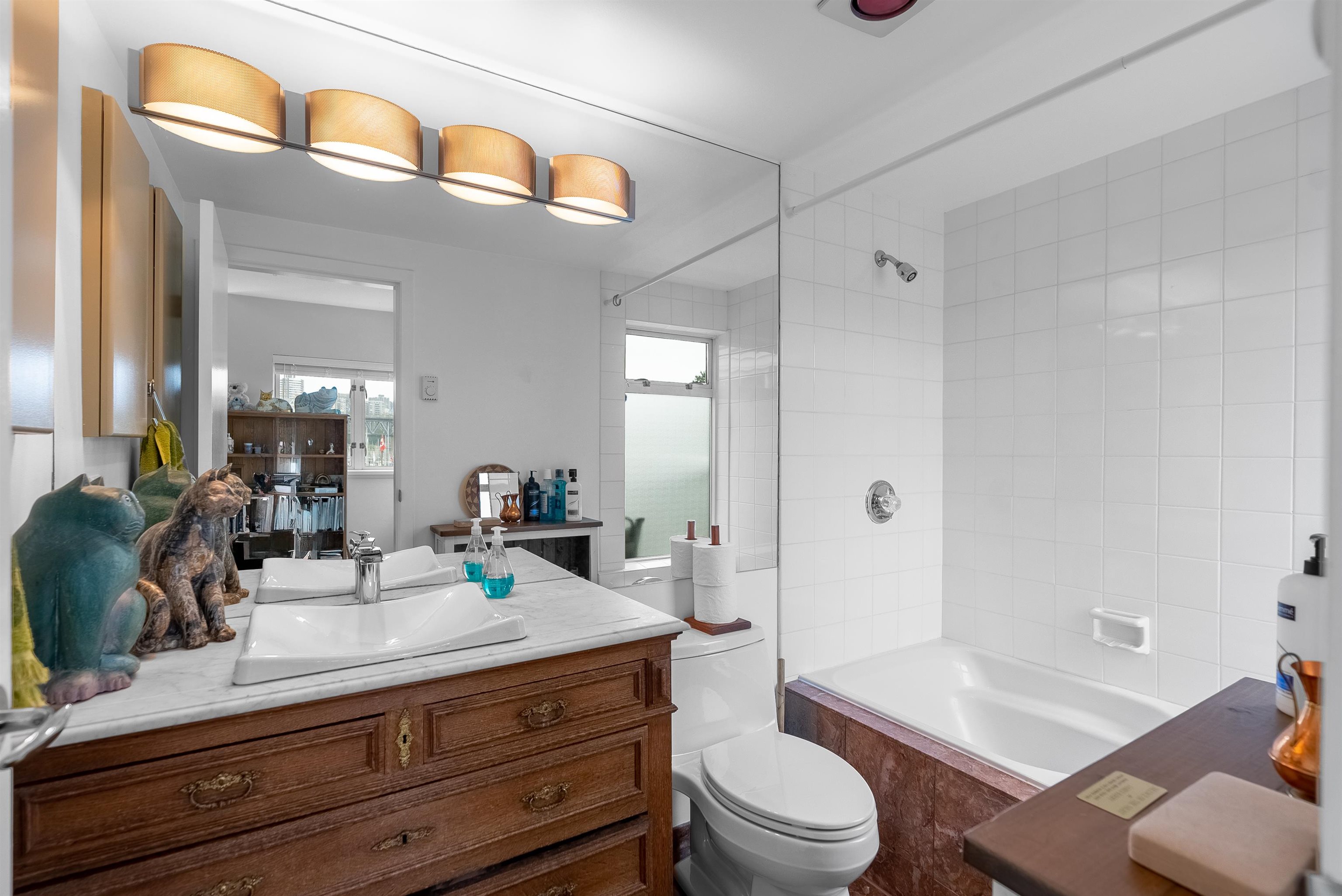 1596 Island Park Walk - 14