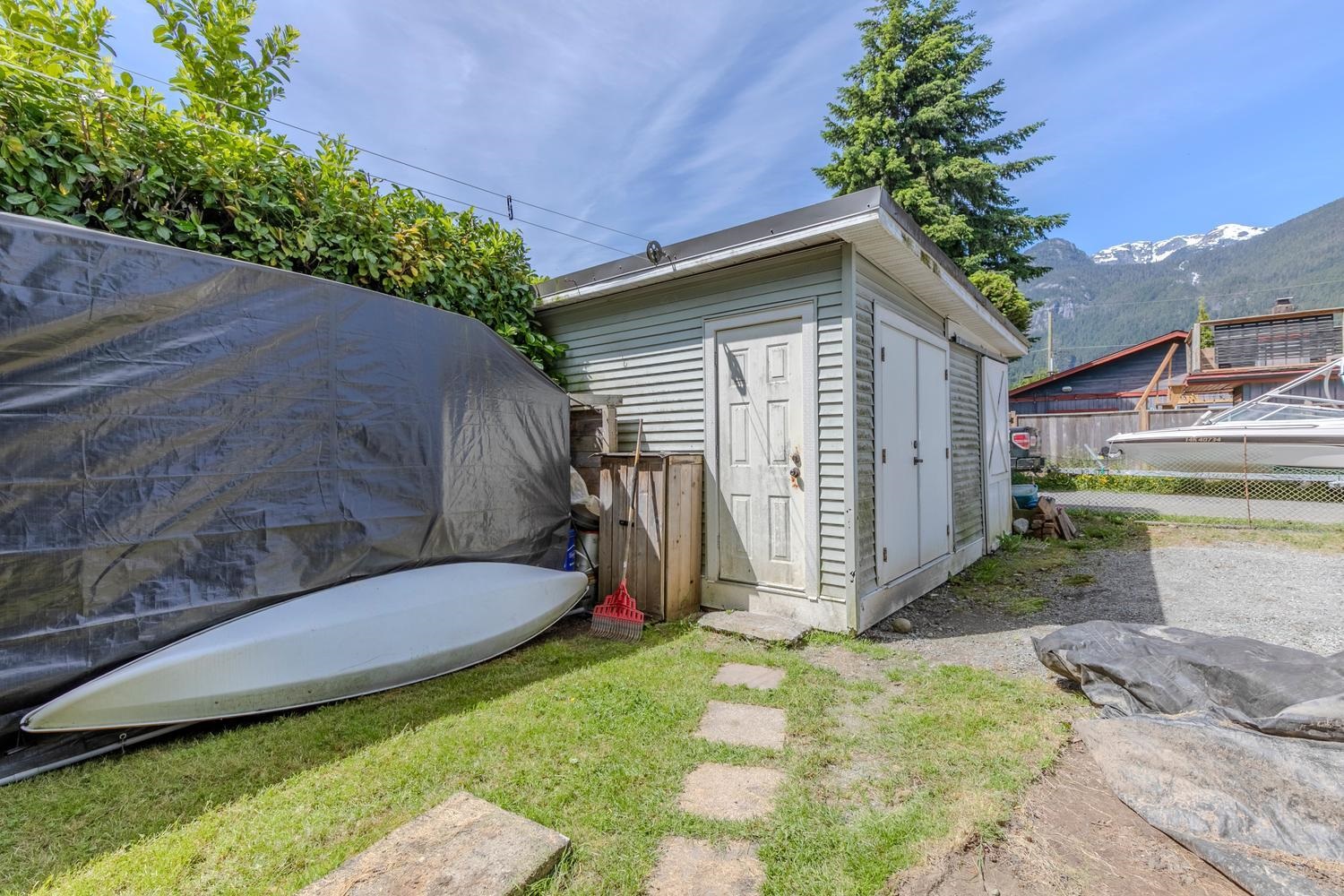 38807 Britannia Avenue - 37
