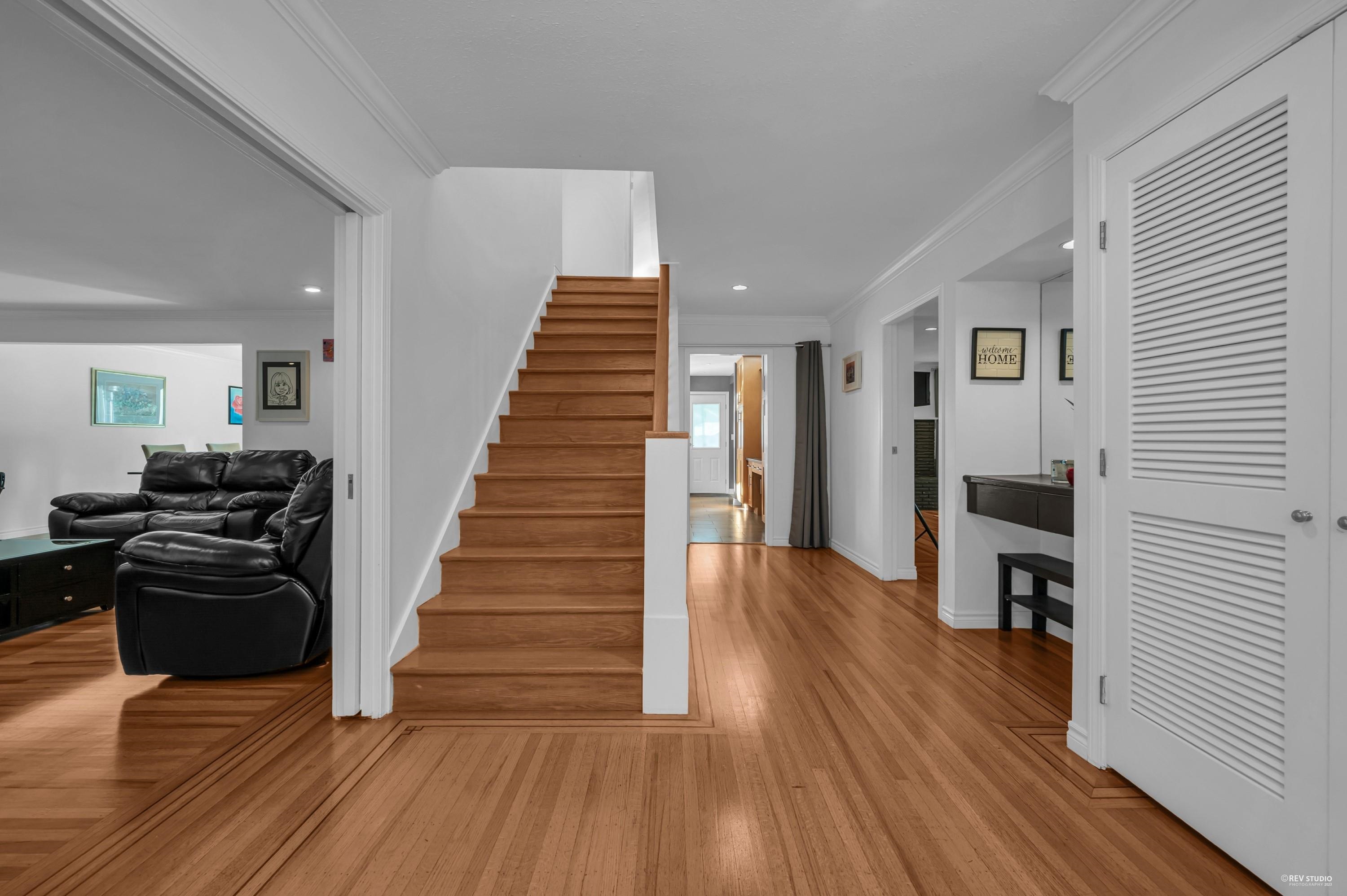 310 Macbeth Crescent - 12