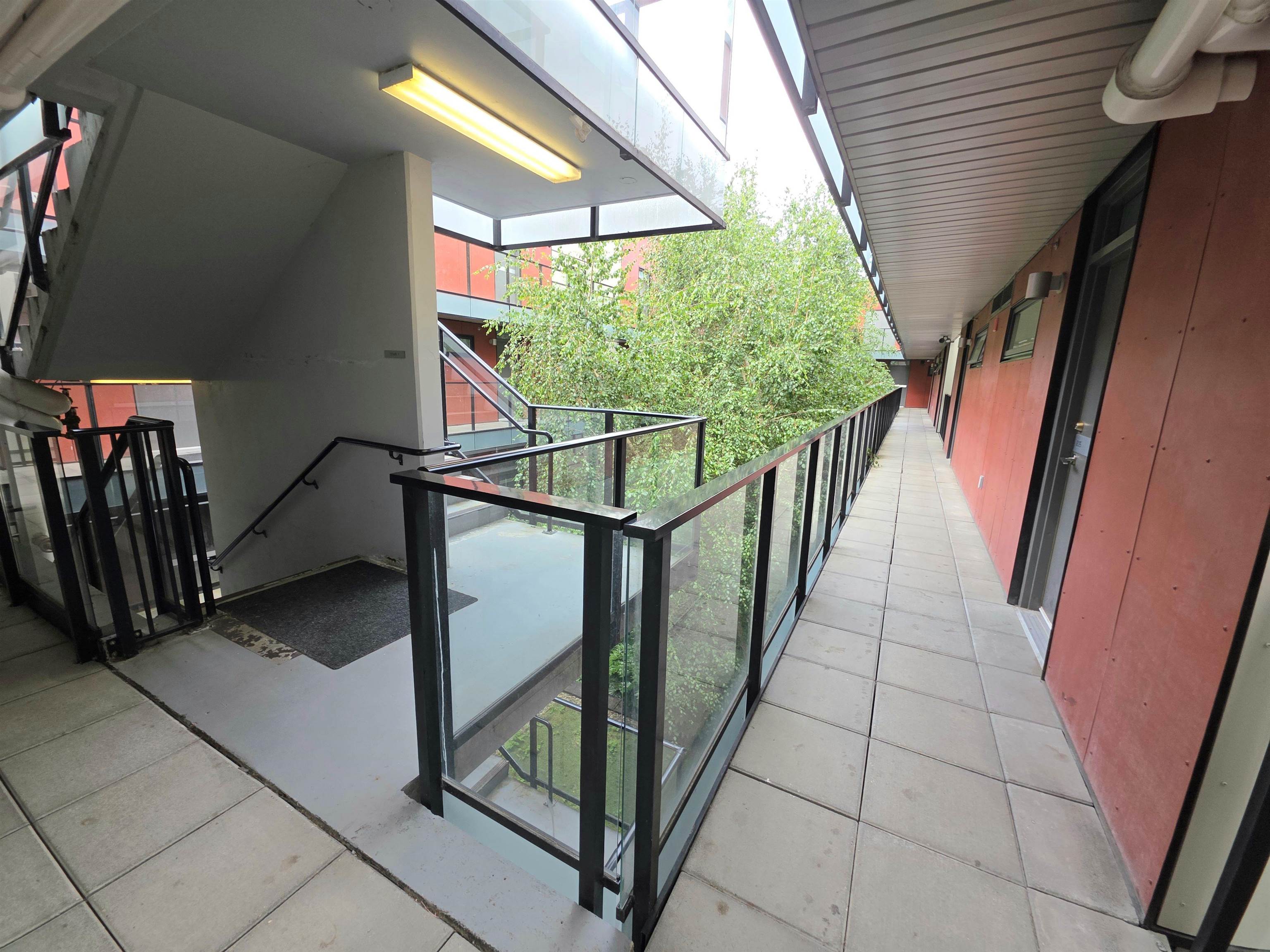#616 5955 Birney Avenue - 30