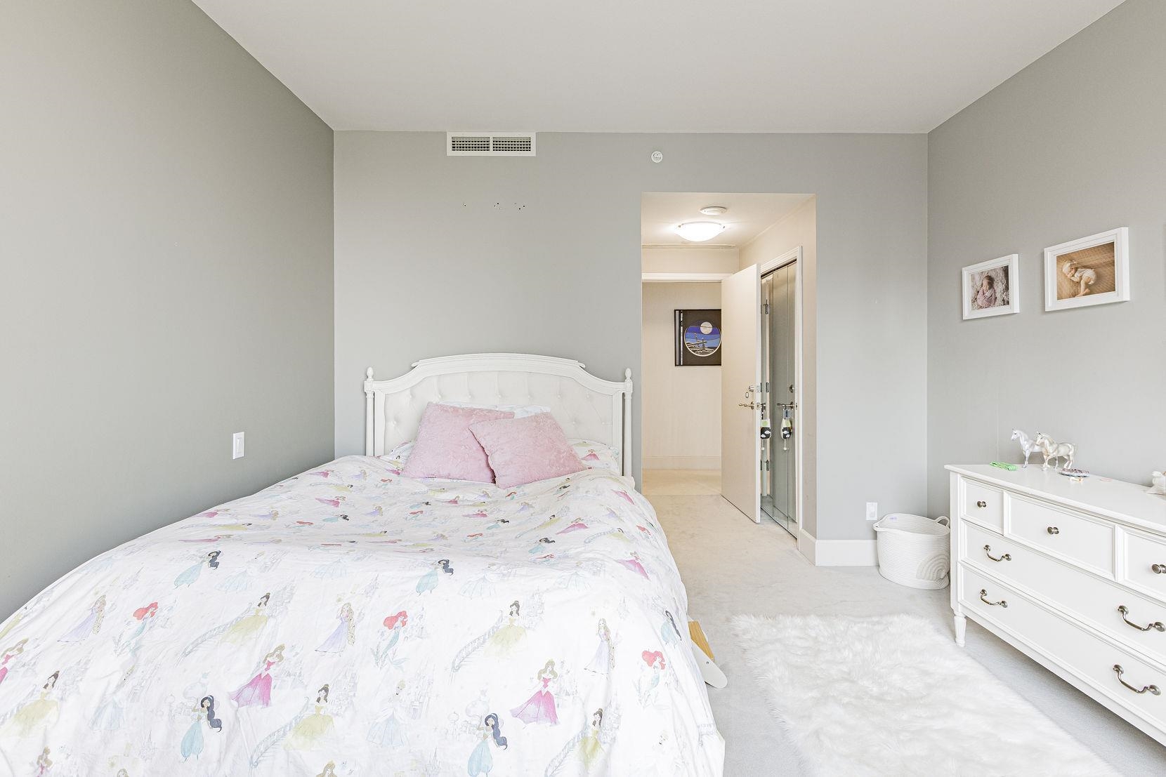 #2302 323 Jervis Street - 23