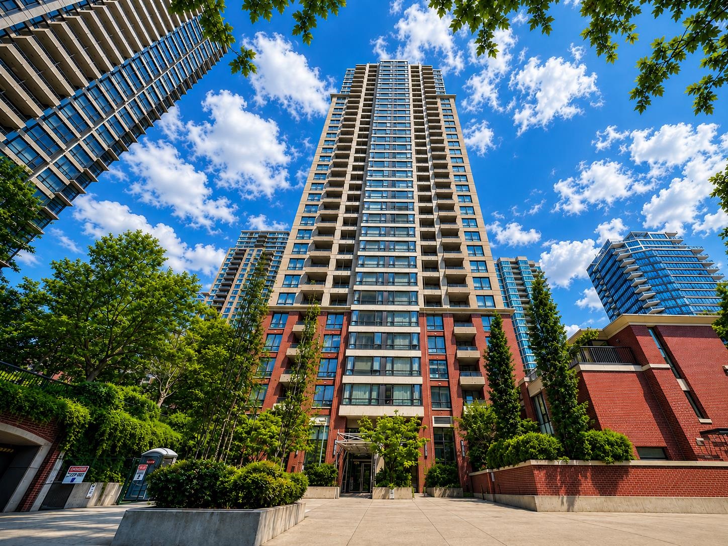 #1405 909 Mainland Street - 28