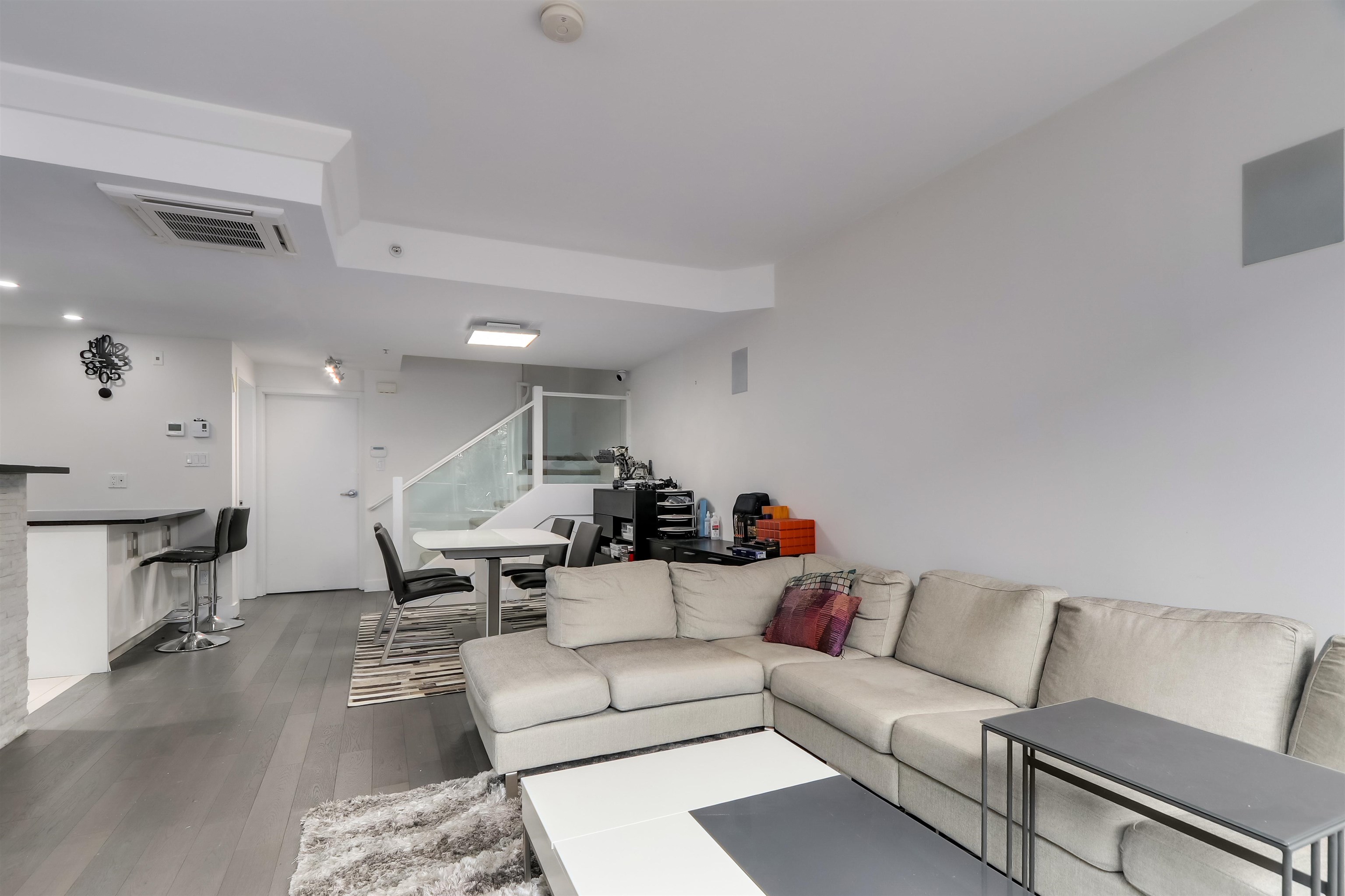 1405 W 7th Avenue - 8
