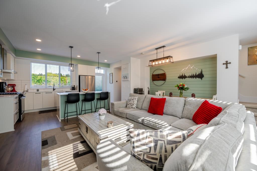 #35 2774 Montrose Avenue - 6