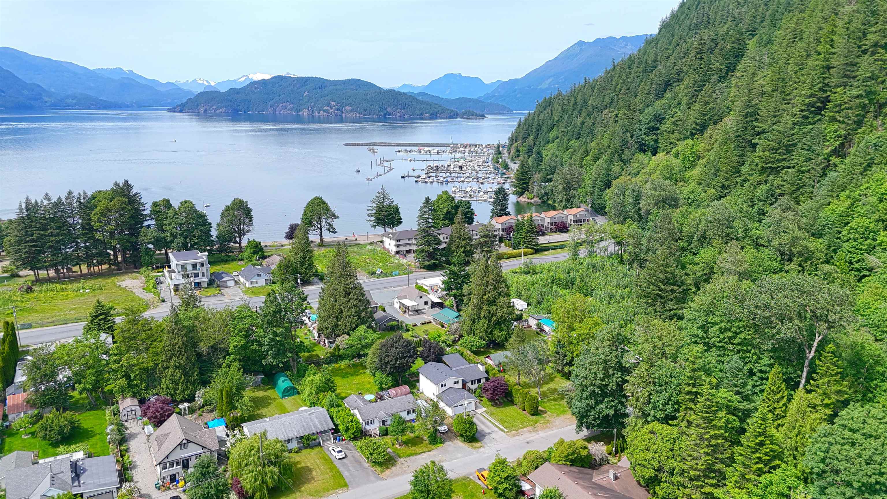 571 Echo Avenue - 2