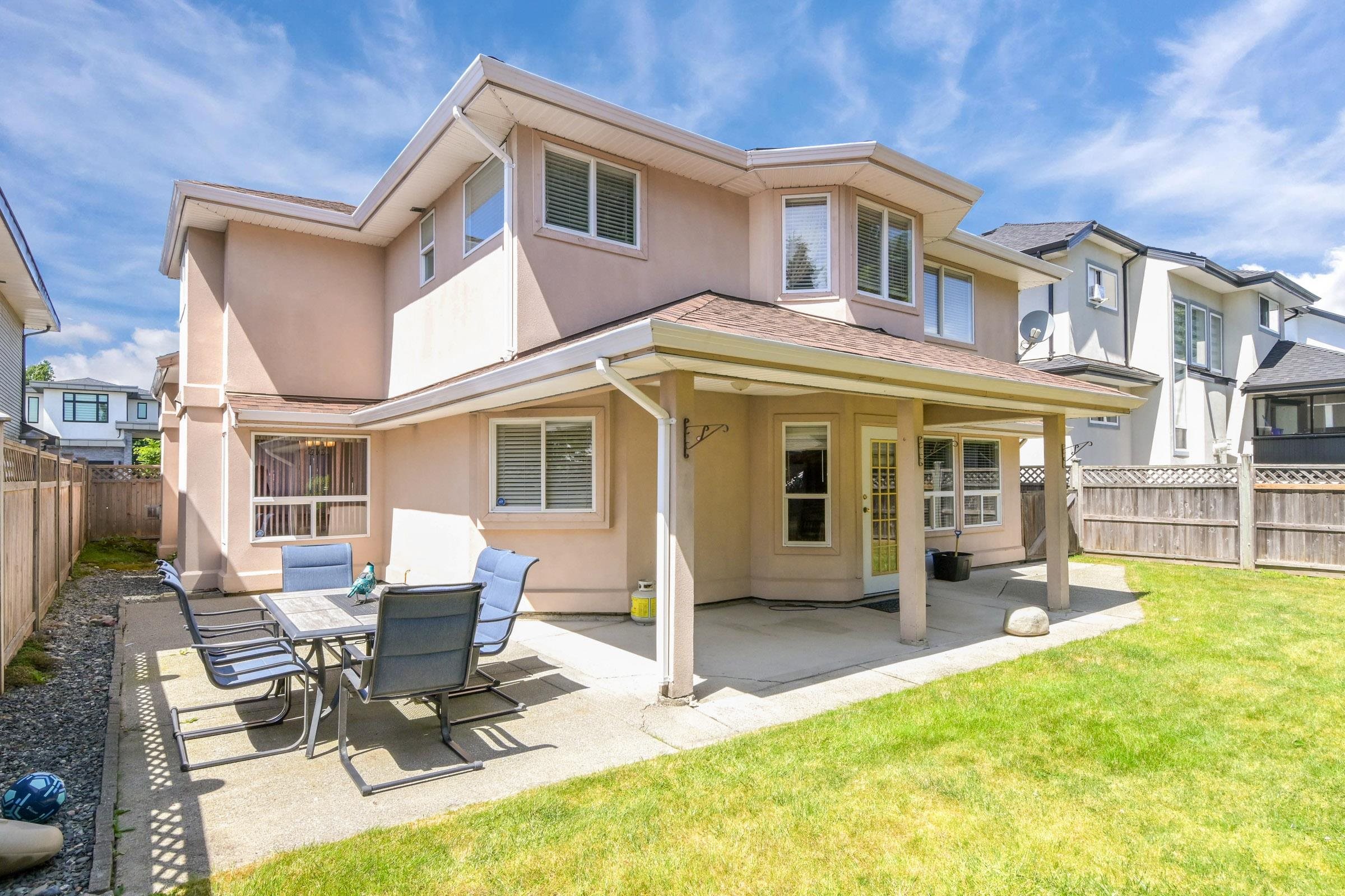 6236 128a Street - 30