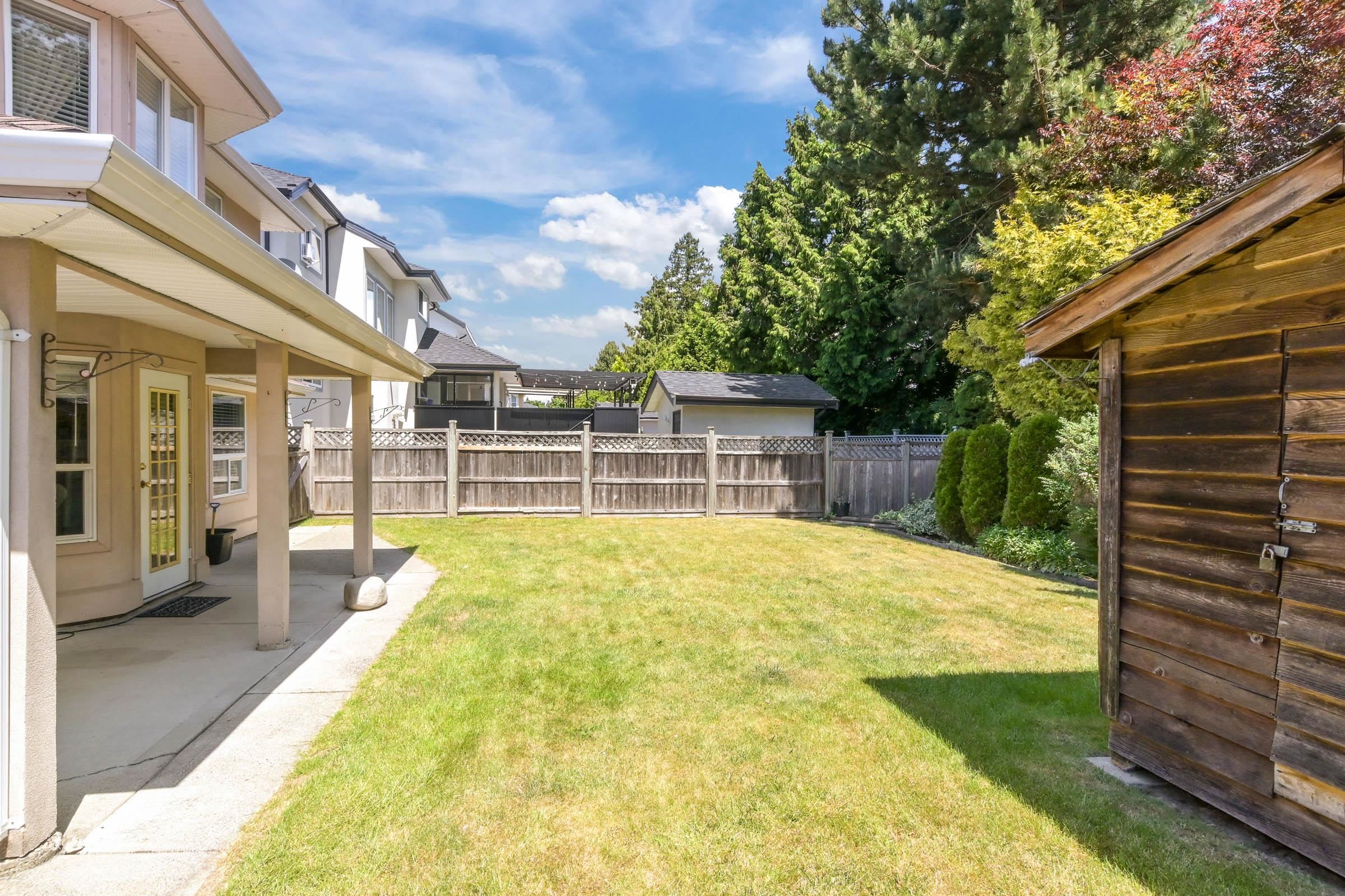 6236 128a Street - 29