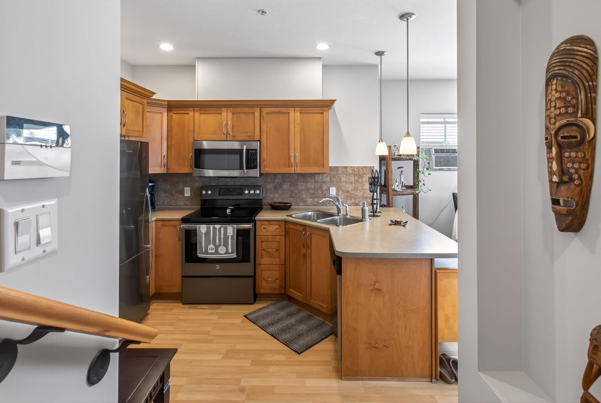 #202 2655 Mary Hill Road - 6