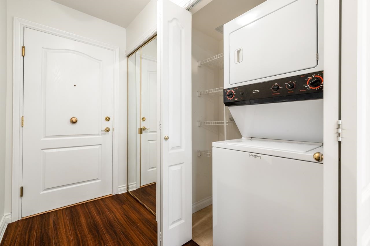 #105 988 W 54th Avenue - 20