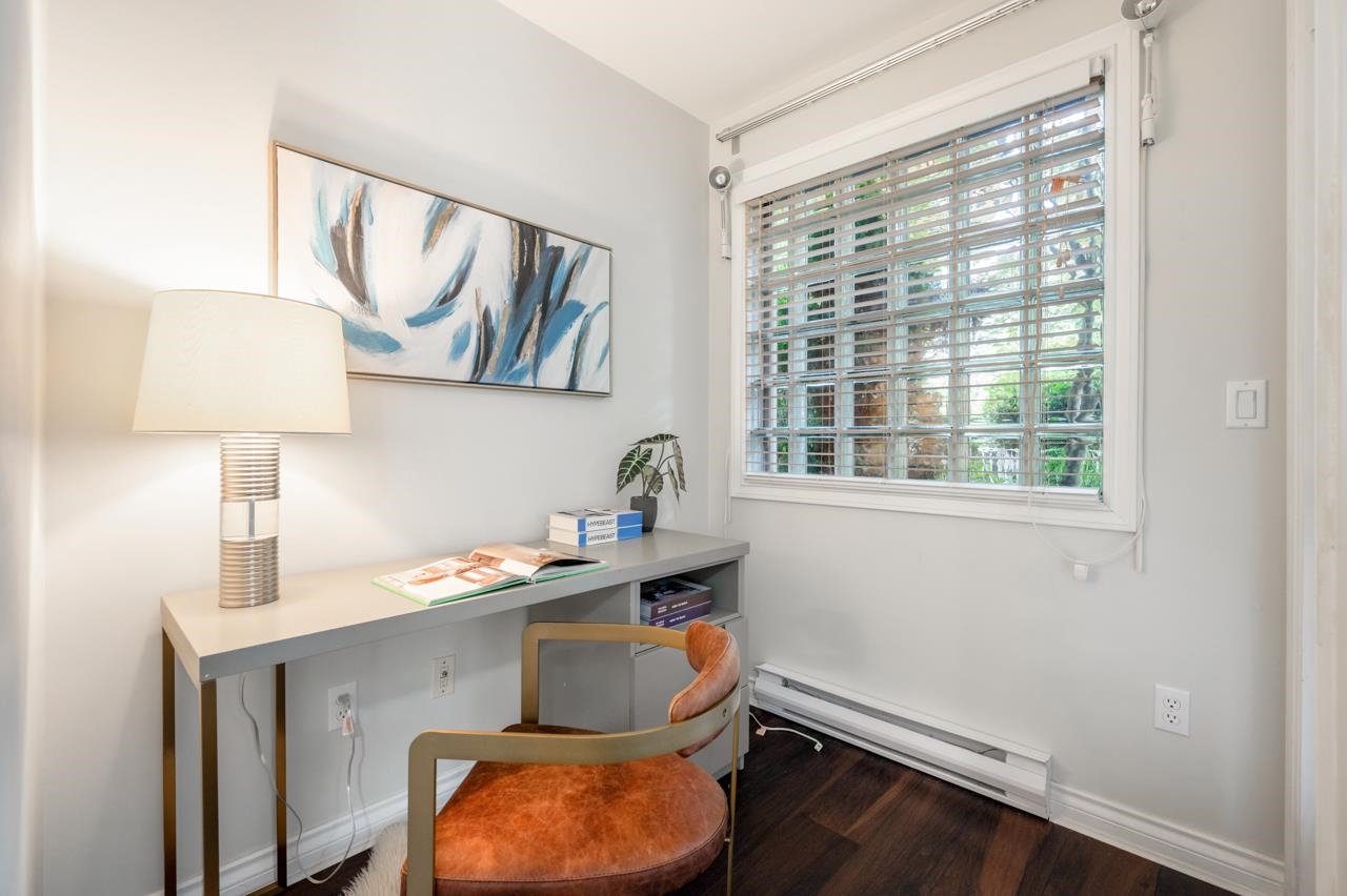 #105 988 W 54th Avenue - 14