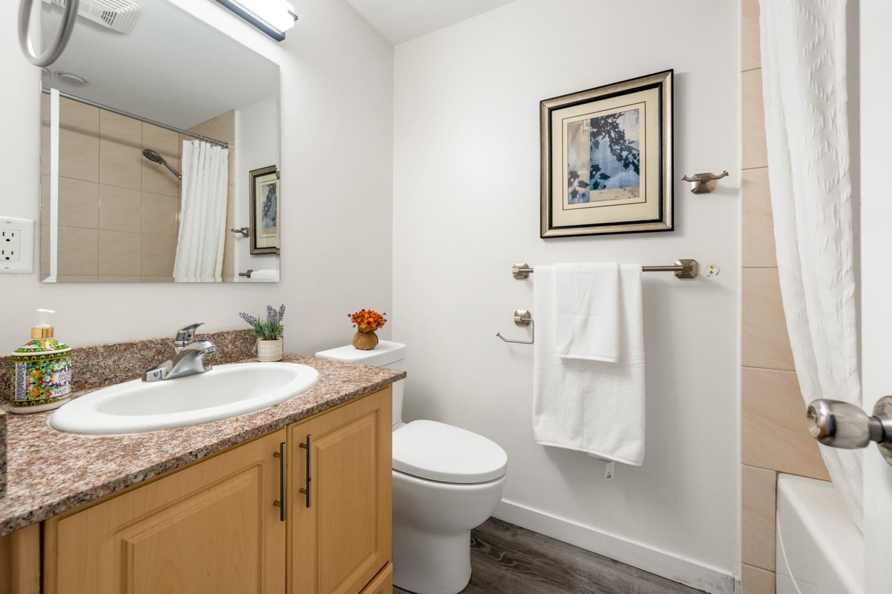 #1104 6133 Buswell Street - 17