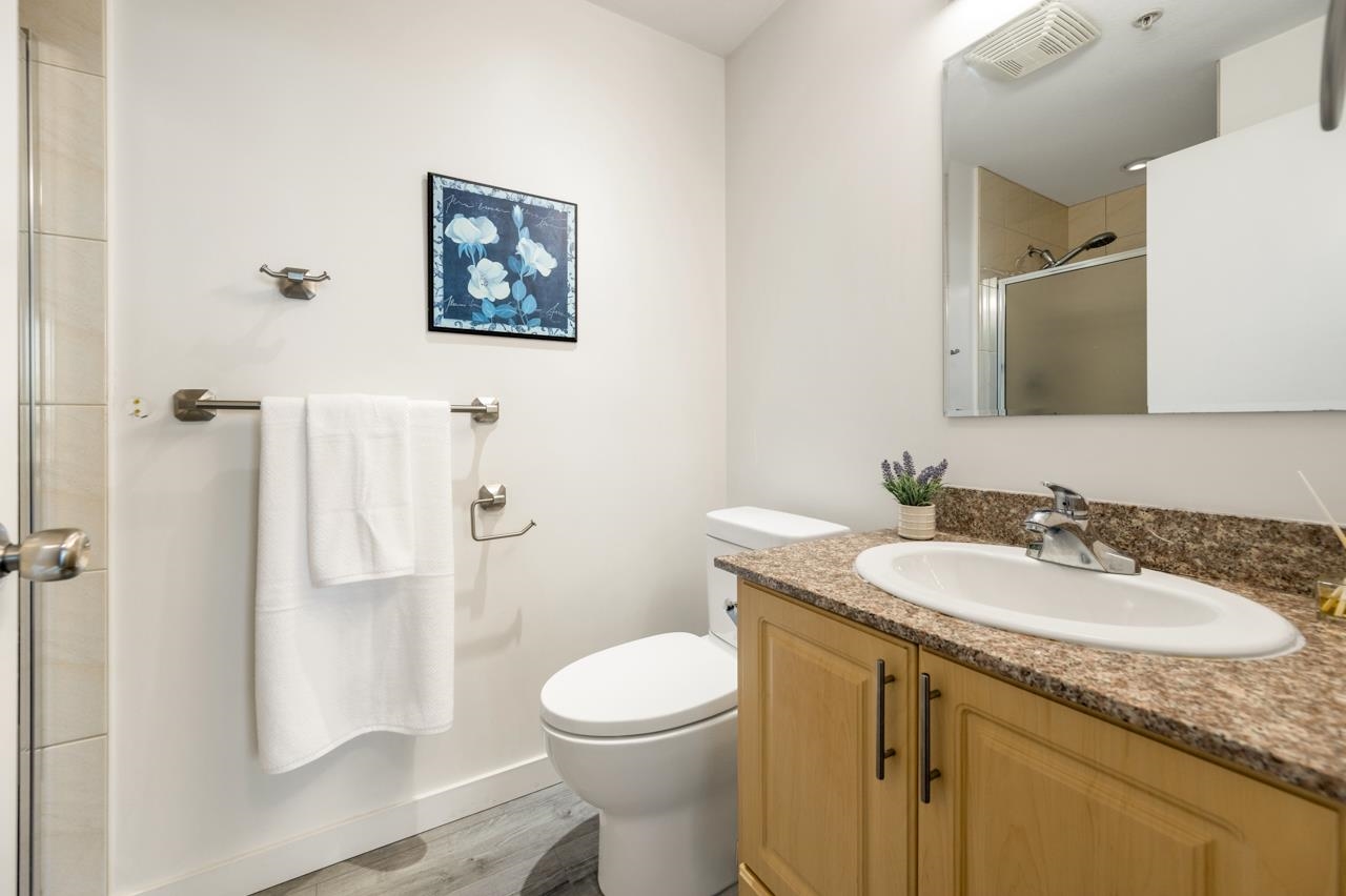 #1104 6133 Buswell Street - 19
