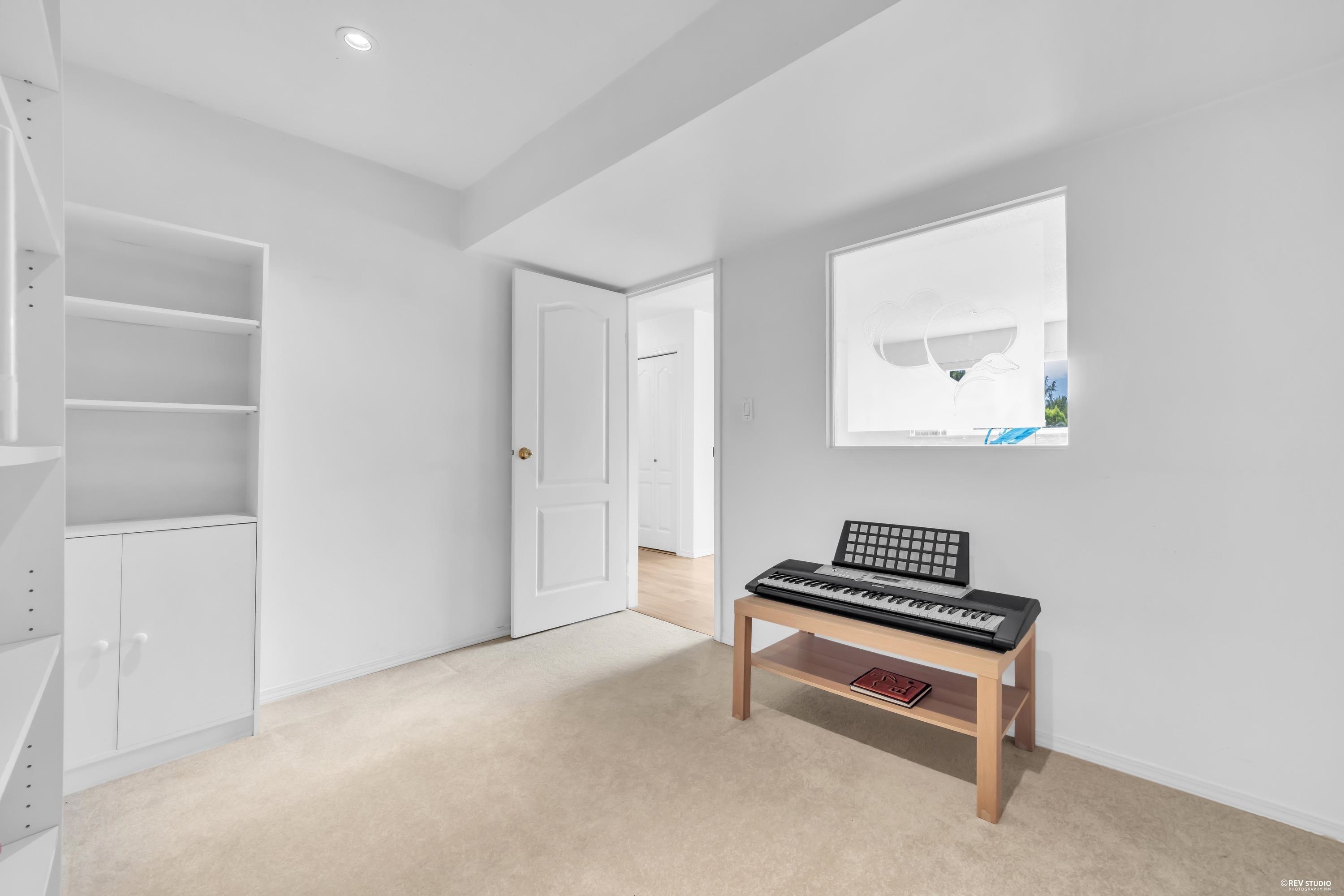 2519 Penshurst Court - 23