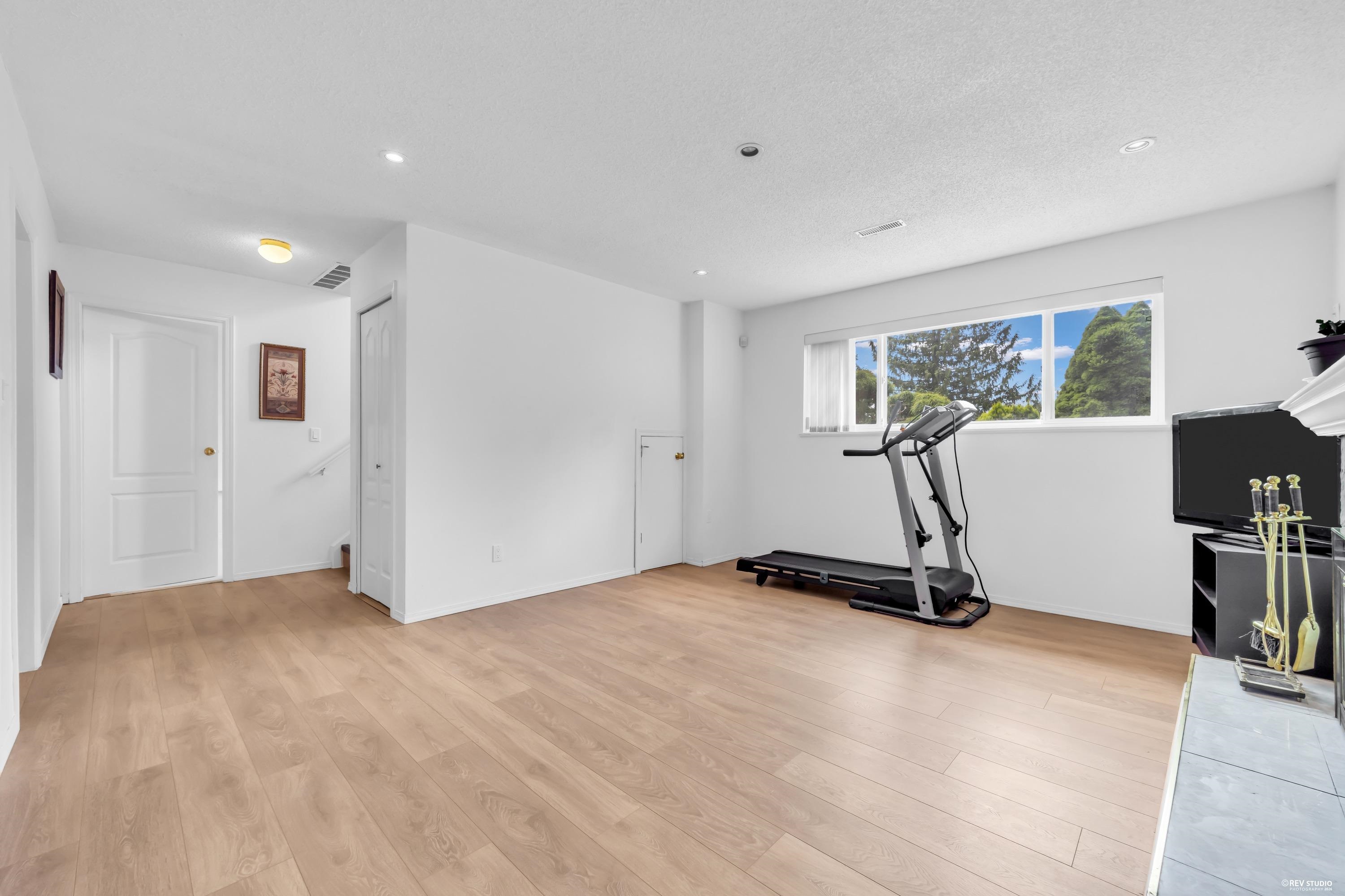 2519 Penshurst Court - 21