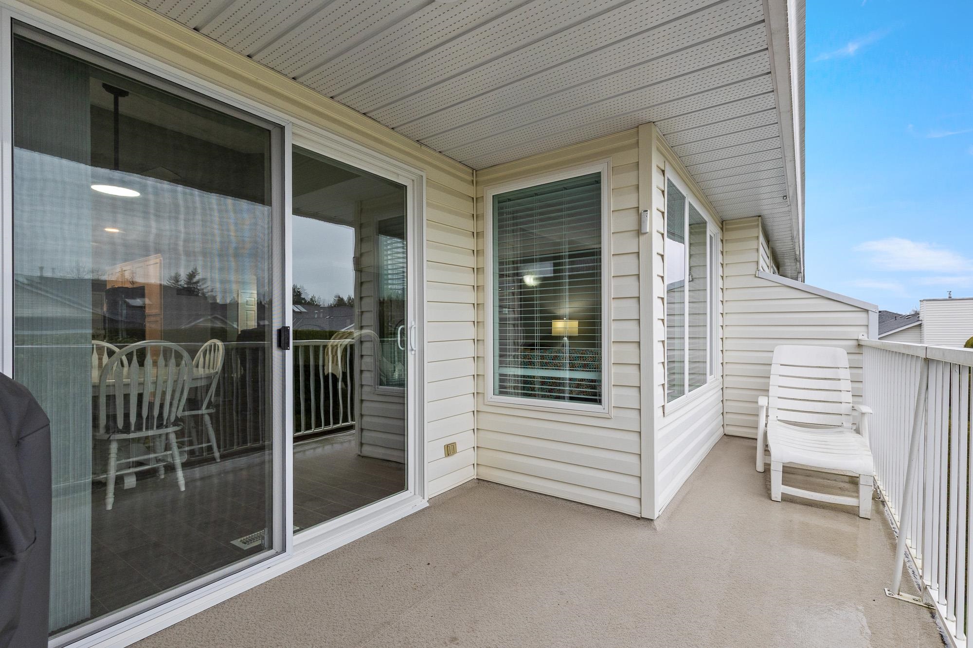 #19 3054 Trafalgar Street - 30