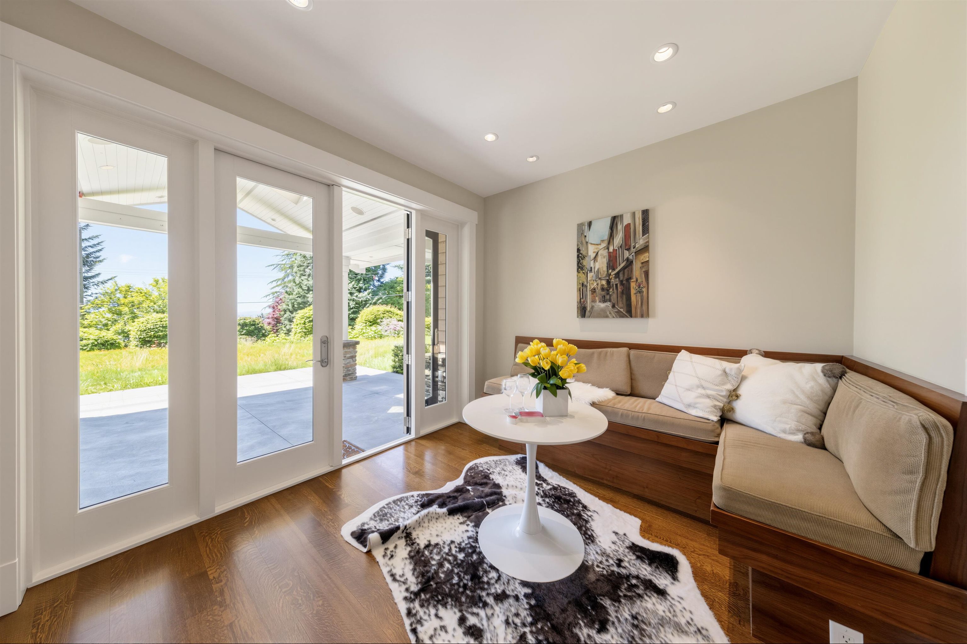 2645 Rosebery Avenue - 12