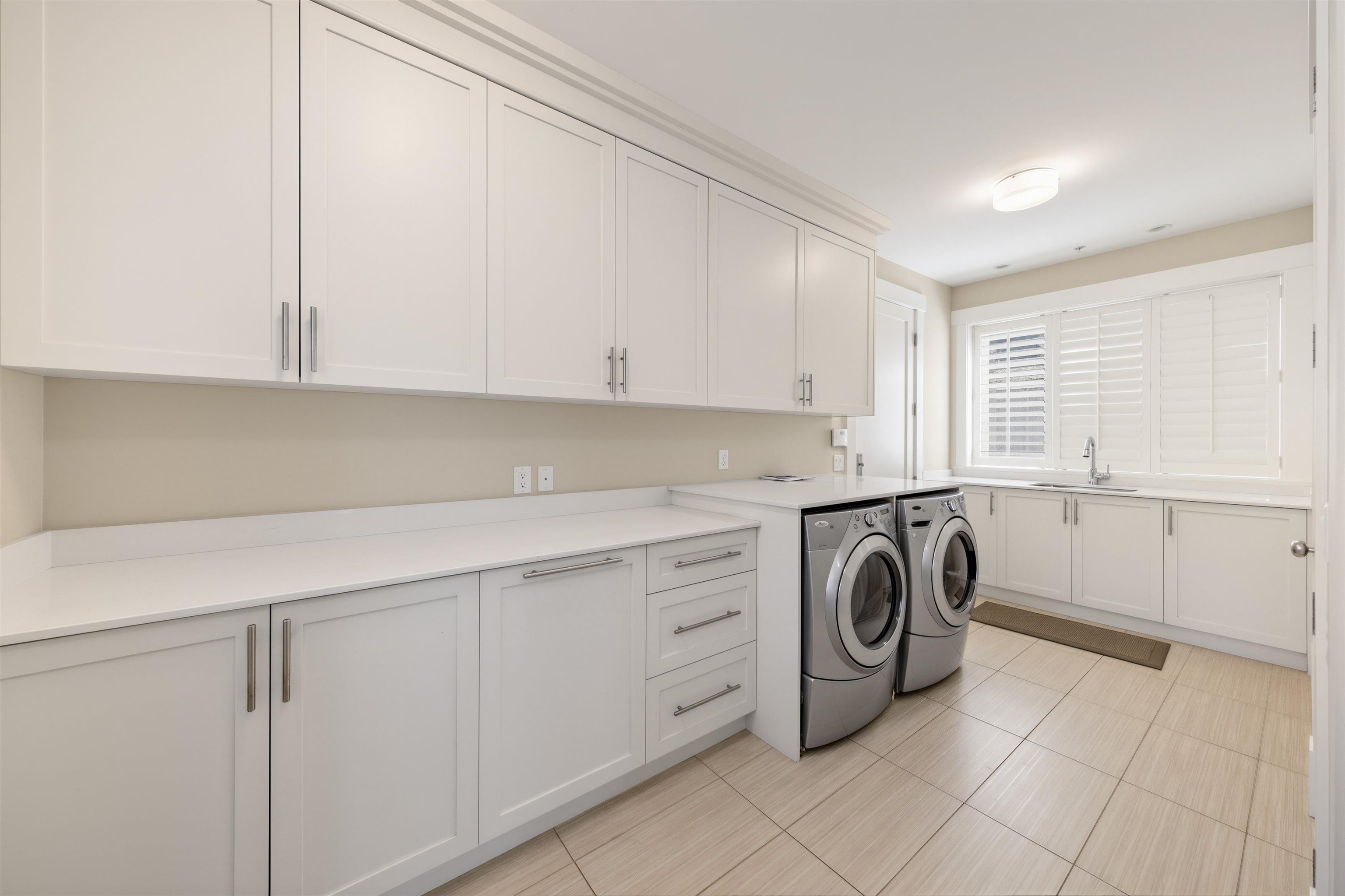 2645 Rosebery Avenue - 15