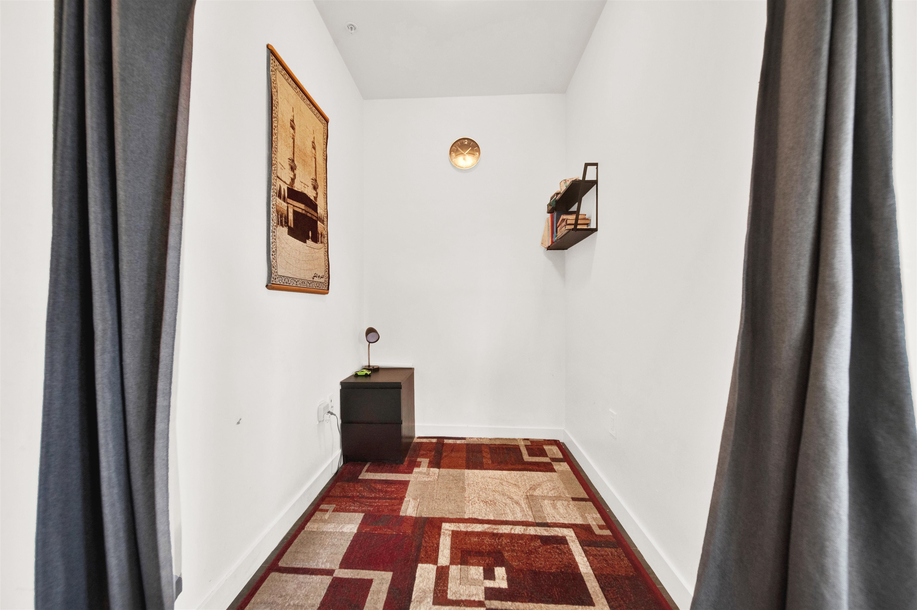 #B208 20834 80 Avenue - 16