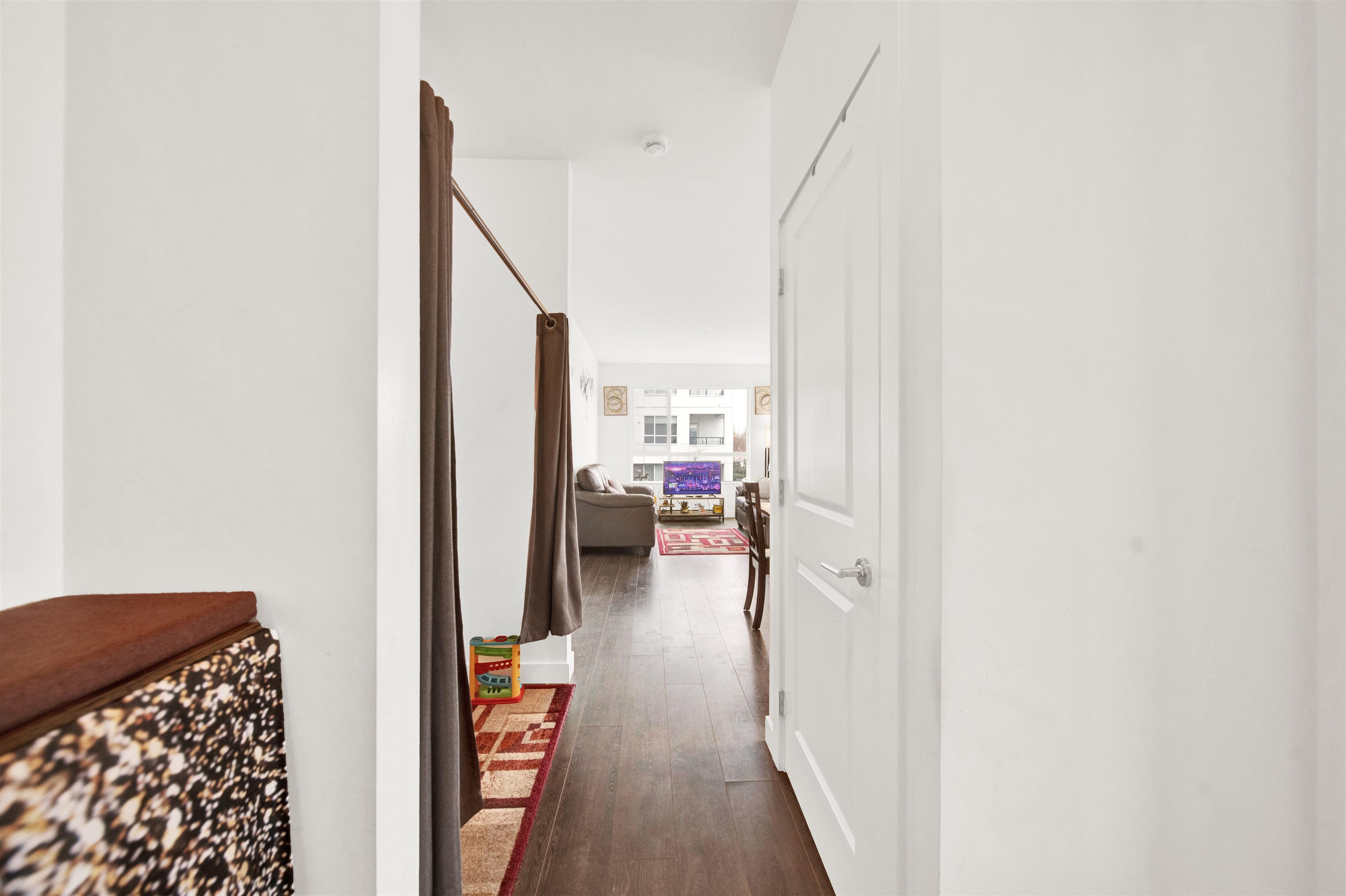 #B208 20834 80 Avenue - 22