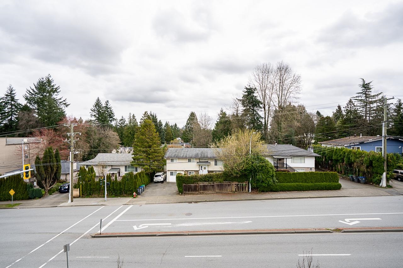 #405 15388 105 Avenue - 30