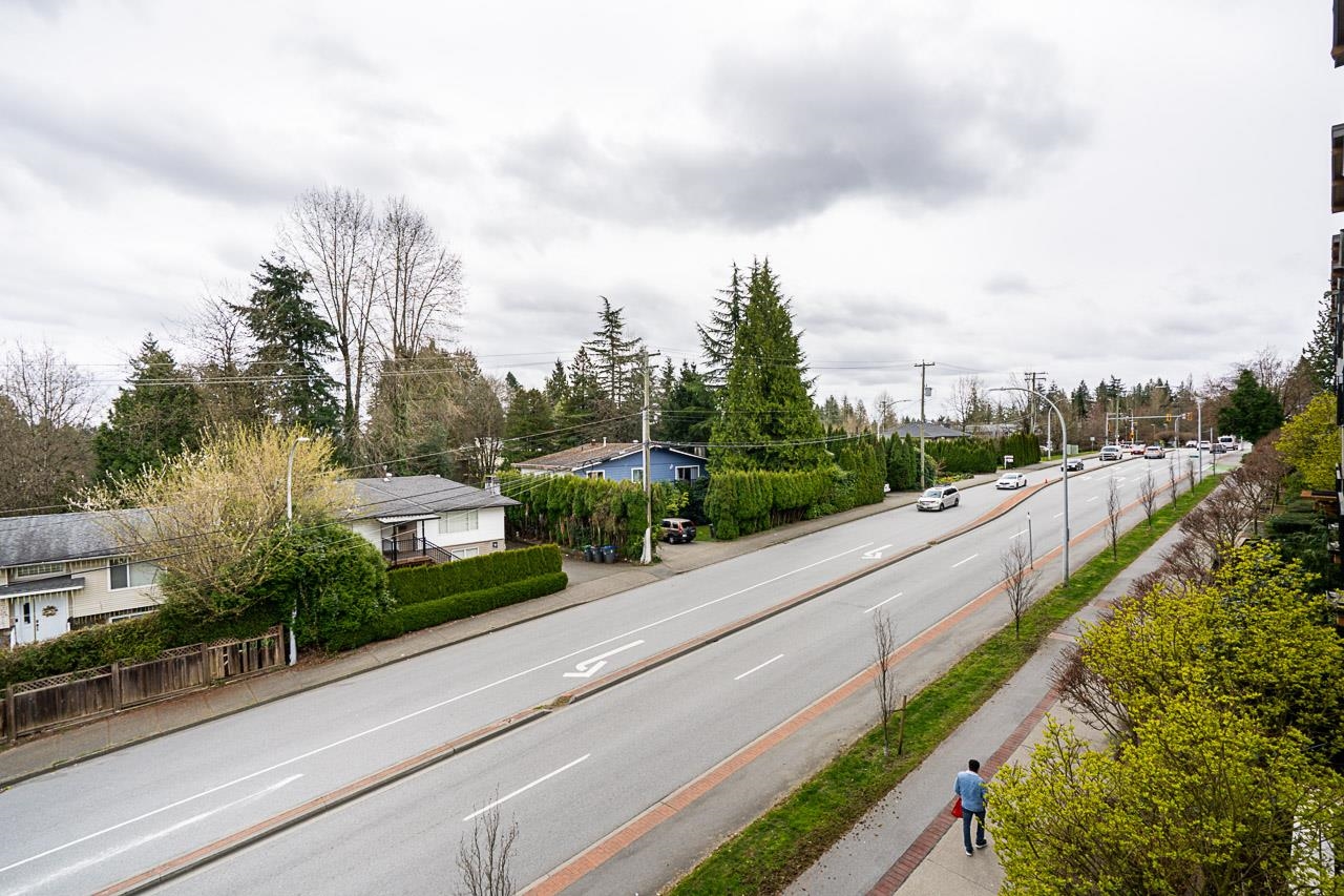 #405 15388 105 Avenue - 31