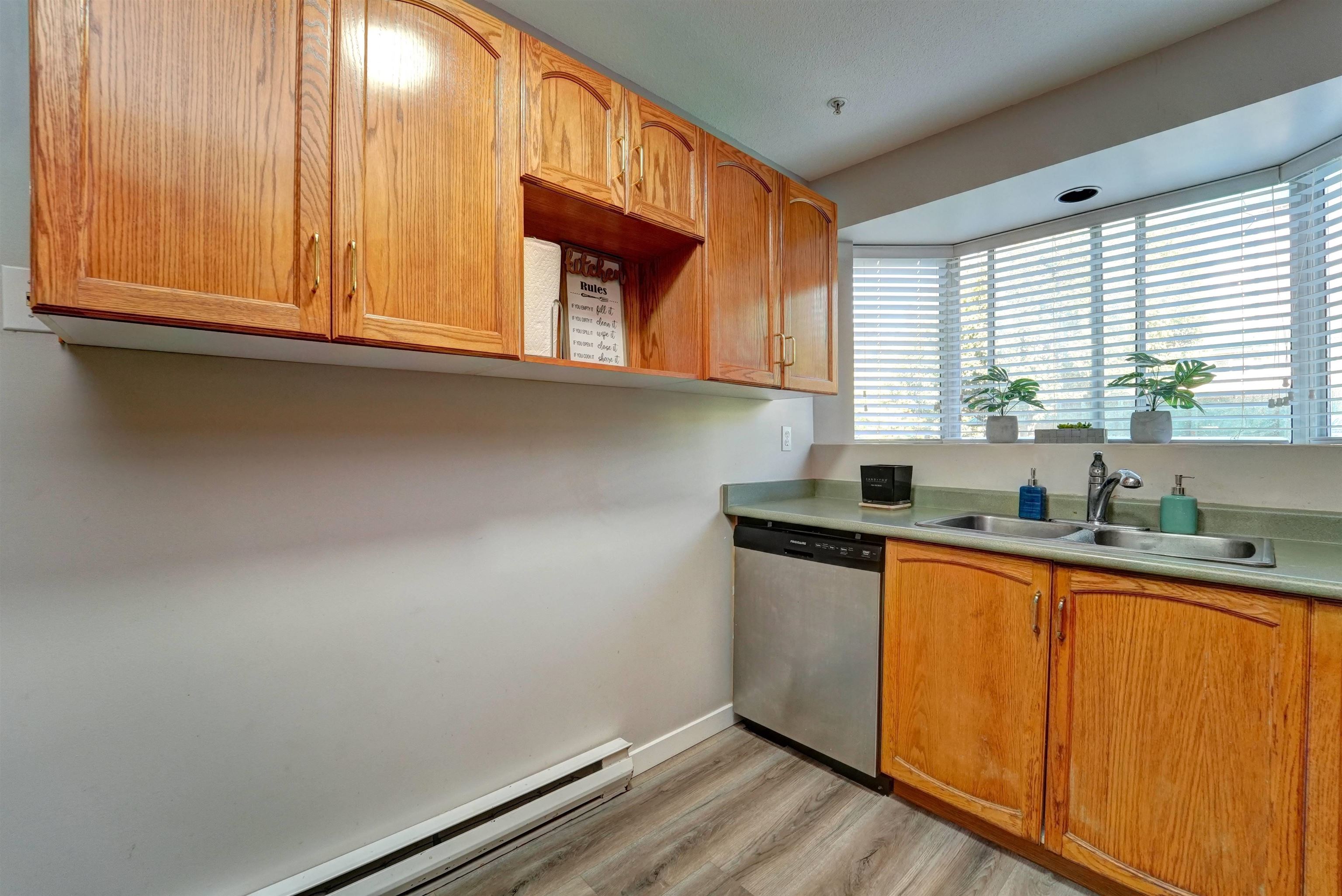#116 2964 Trethewey Street - 12