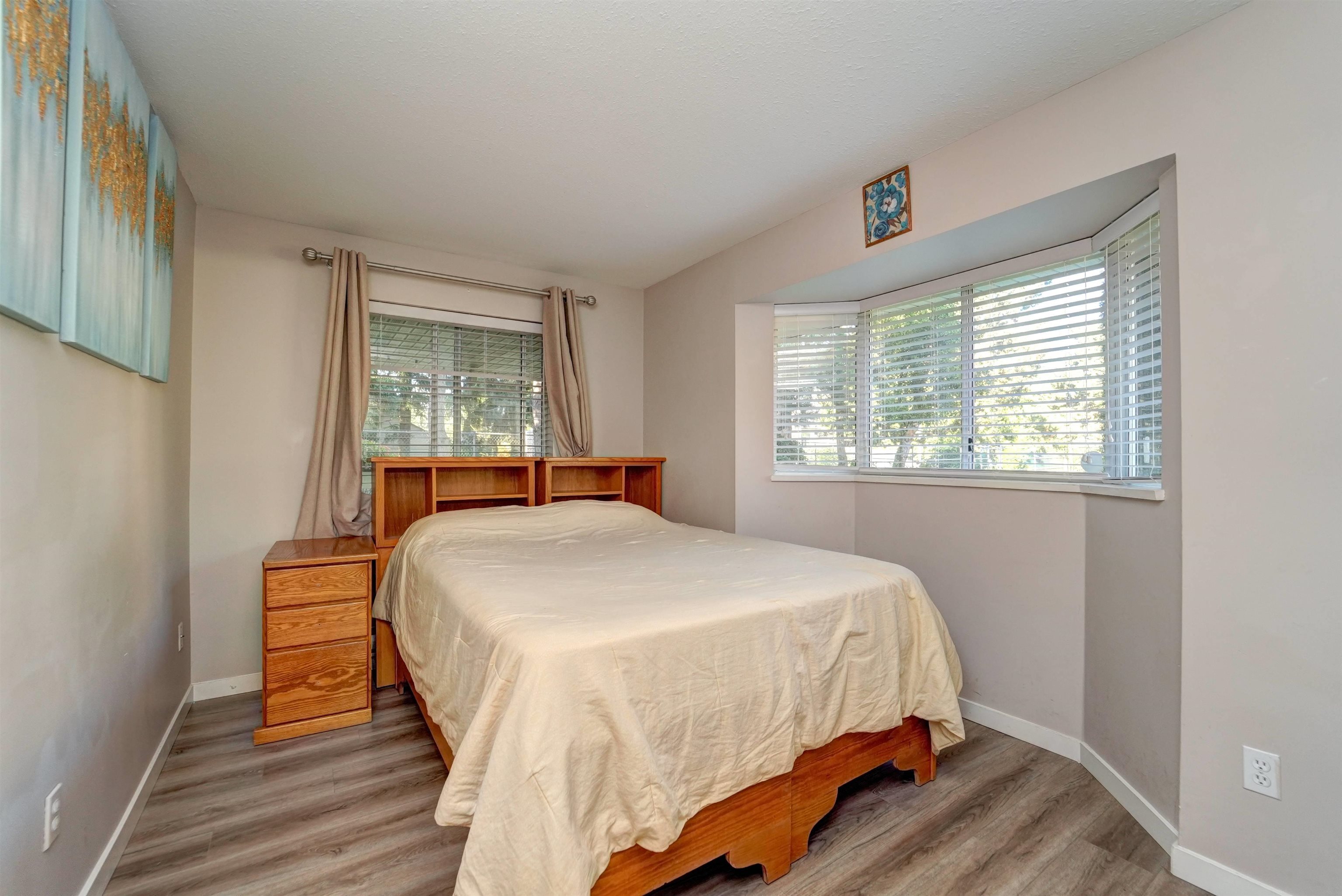 #116 2964 Trethewey Street - 22