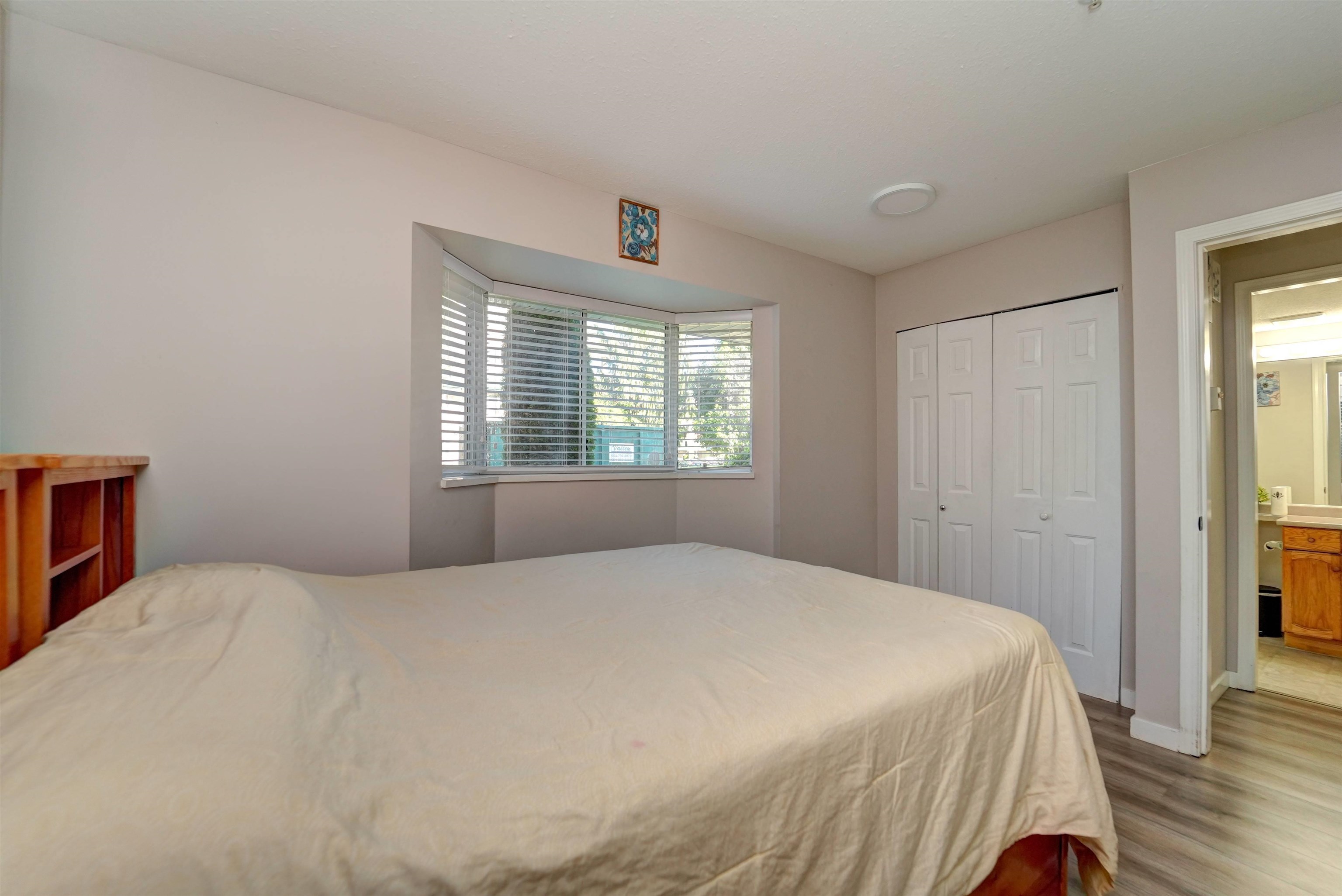 #116 2964 Trethewey Street - 24