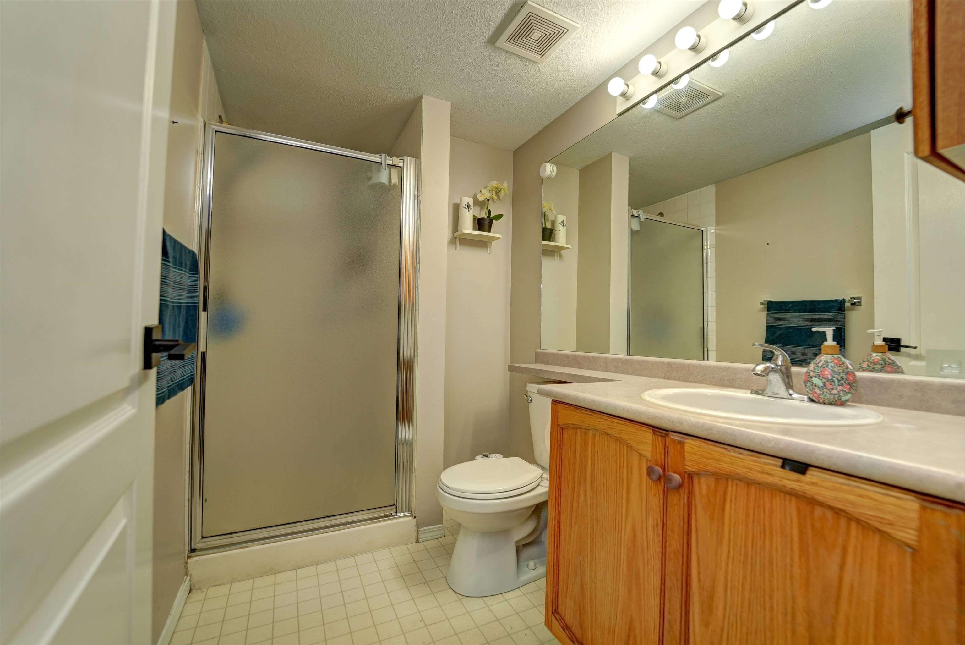 #116 2964 Trethewey Street - 19