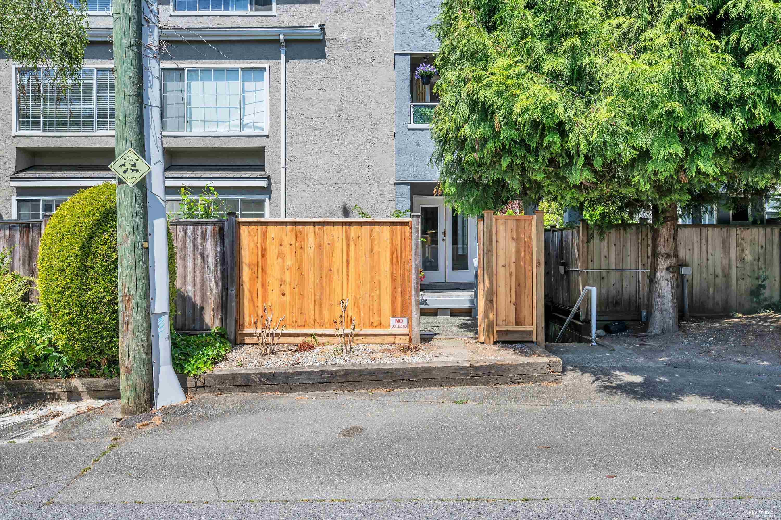 #110 125 W 18th Street - 37