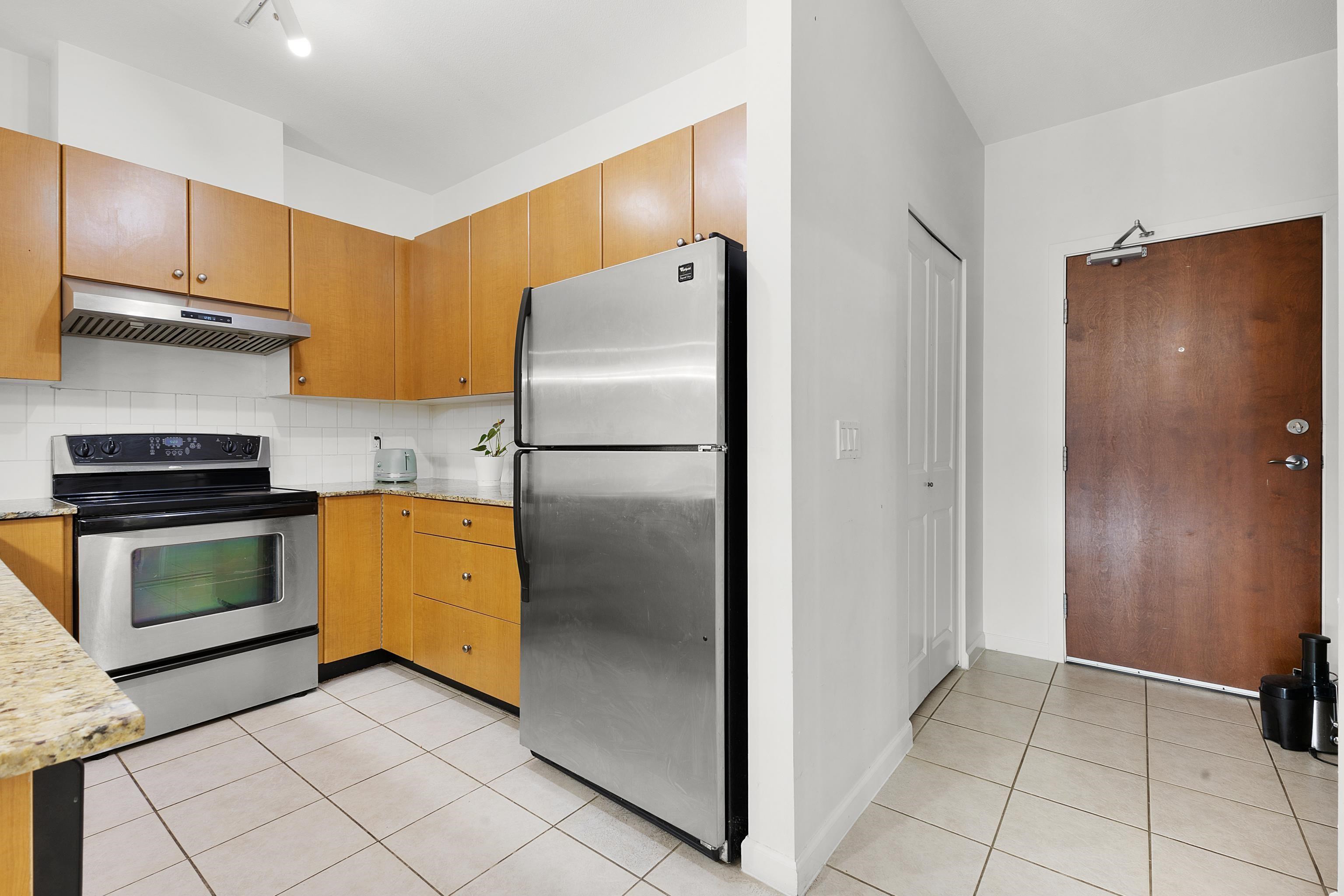 #318 10180 153 Street - 12