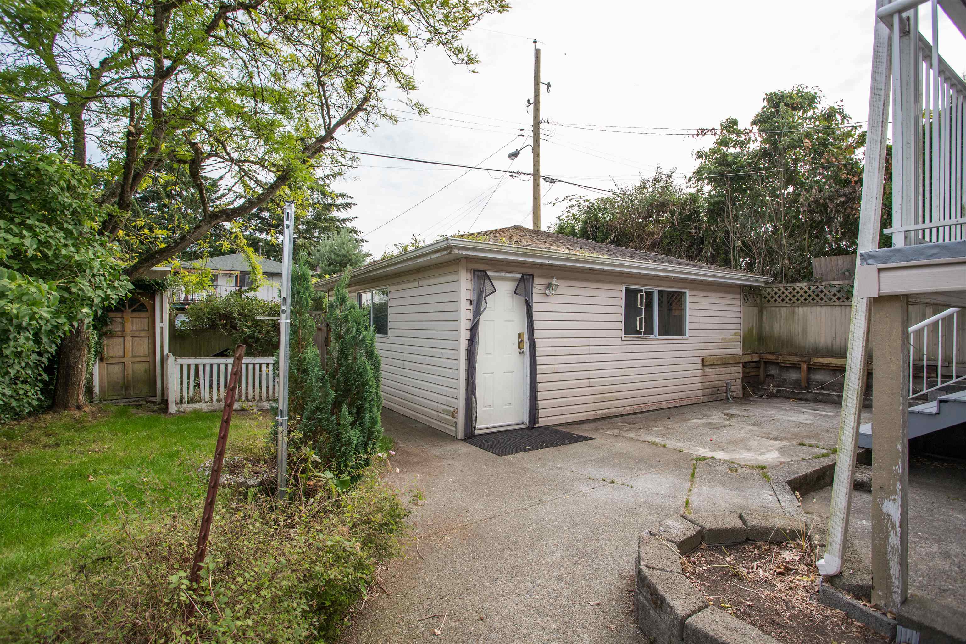 2536 E 29th Avenue - 27