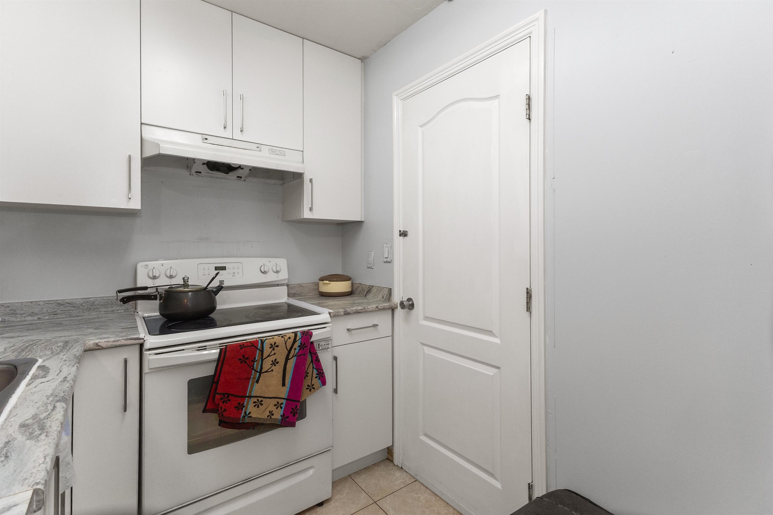 6919 128 Street - 32