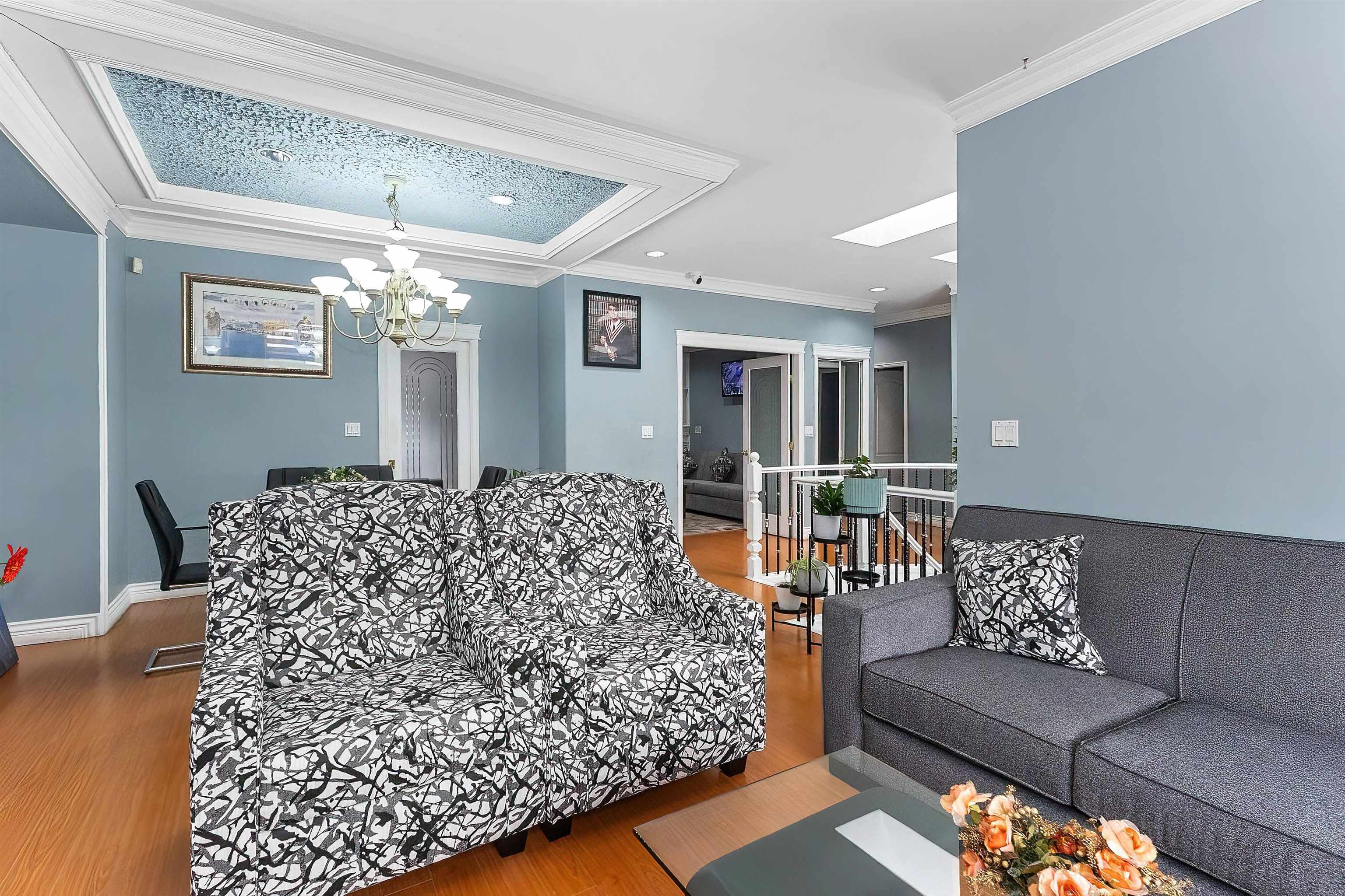 6919 128 Street - 9