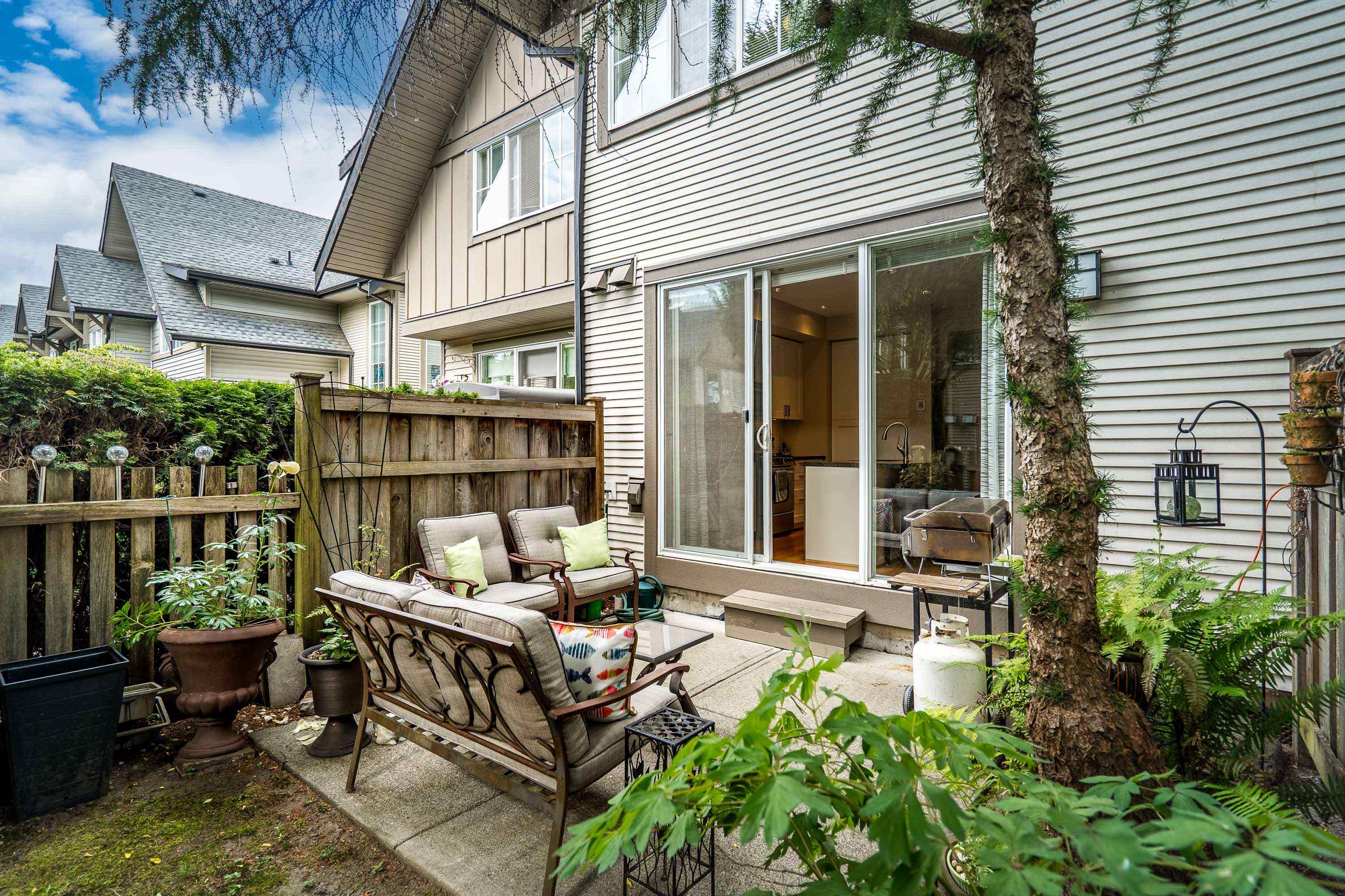 #13 2501 161a Street - 31