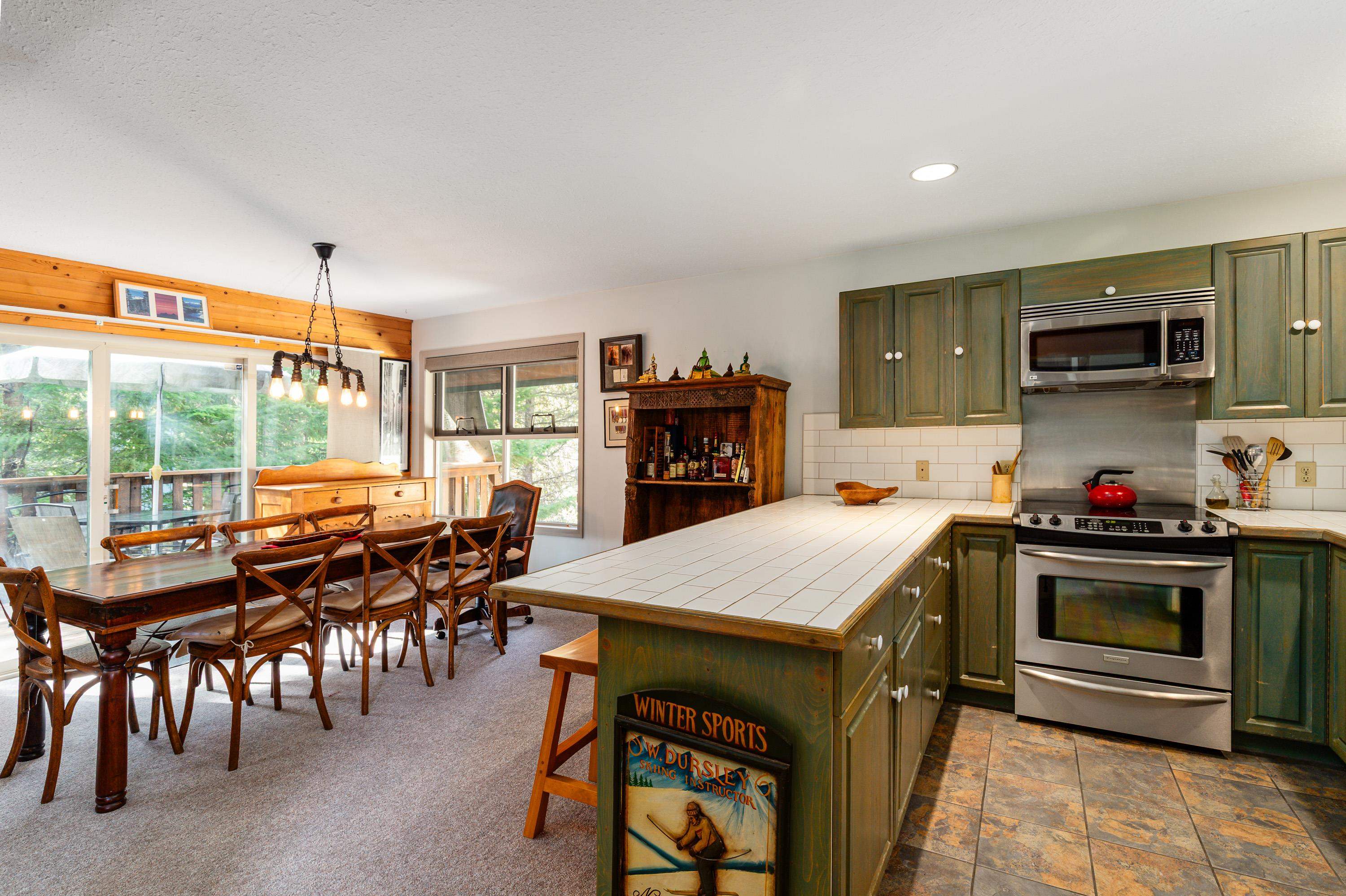 6250 Eagle Drive - 9