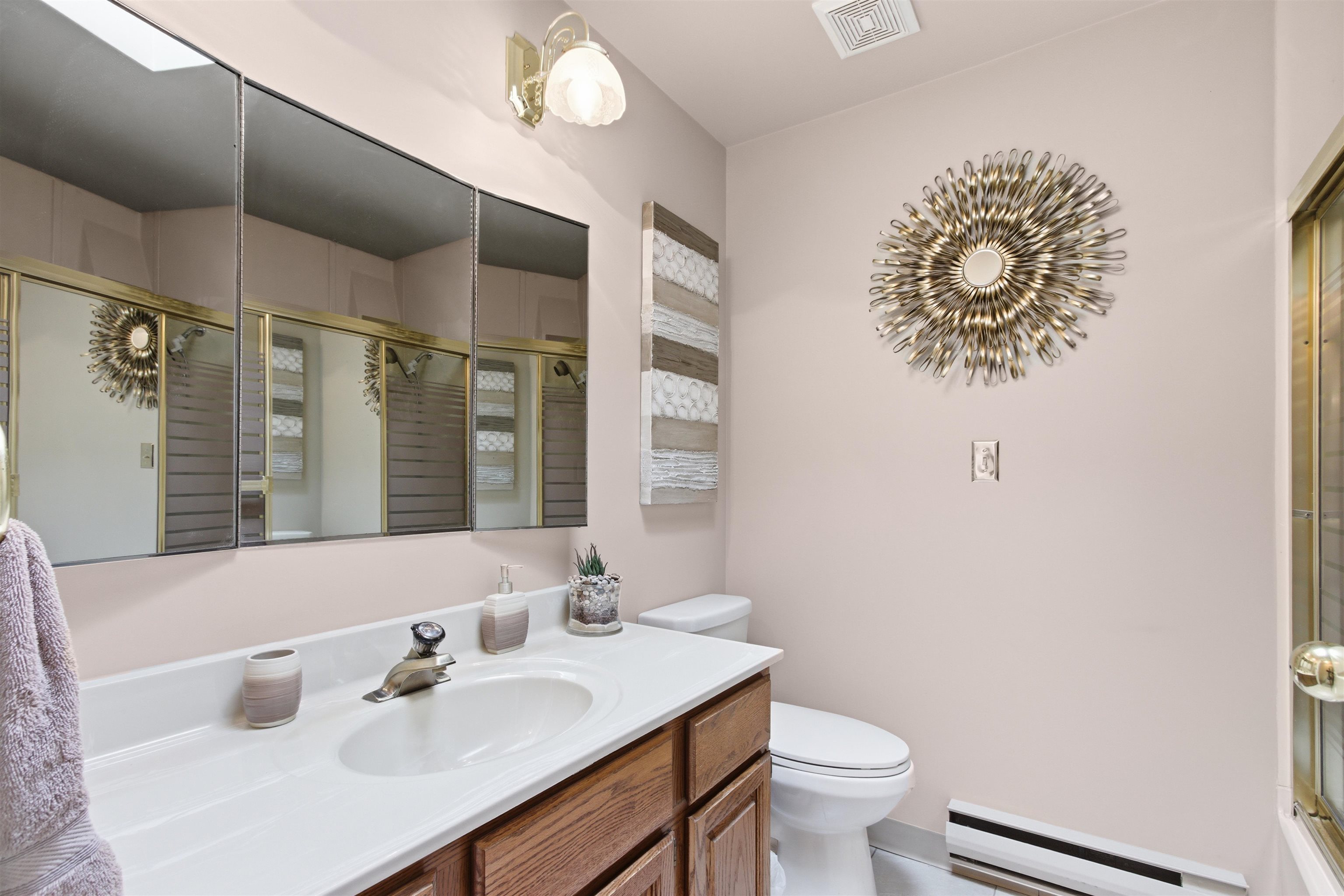 22641 Brown Avenue - 23