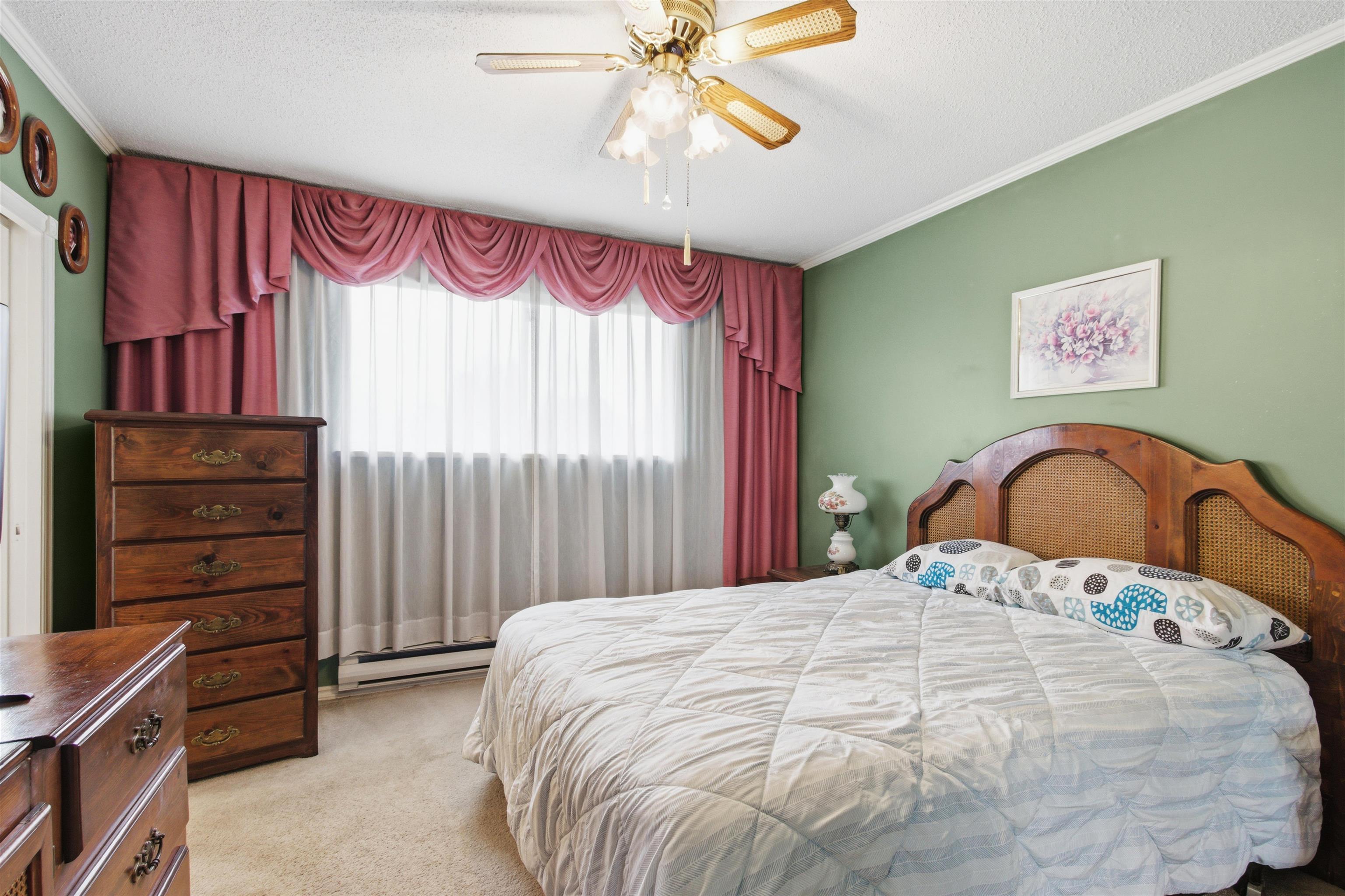 22641 Brown Avenue - 16