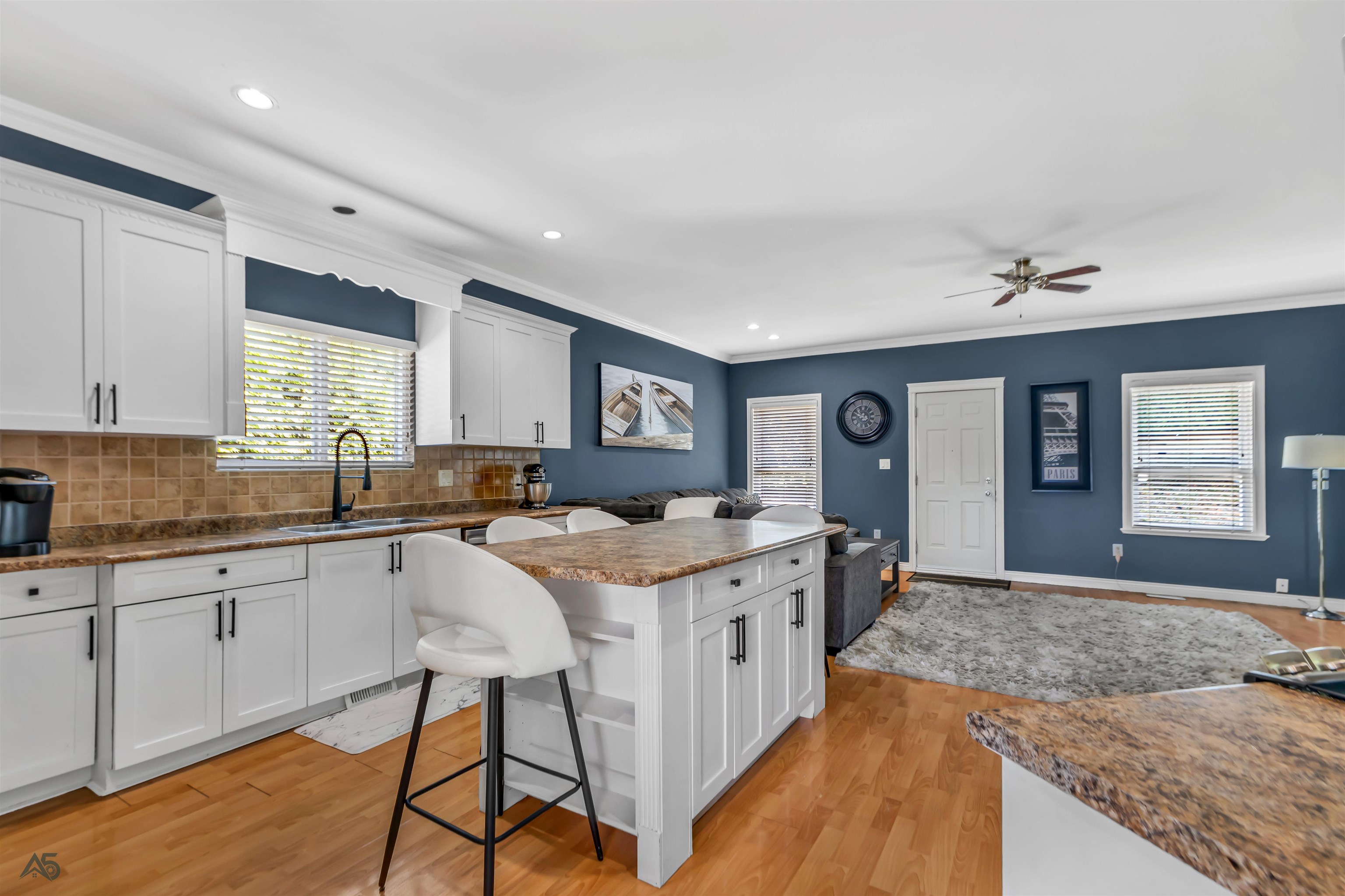 8041 Little Terrace - 12