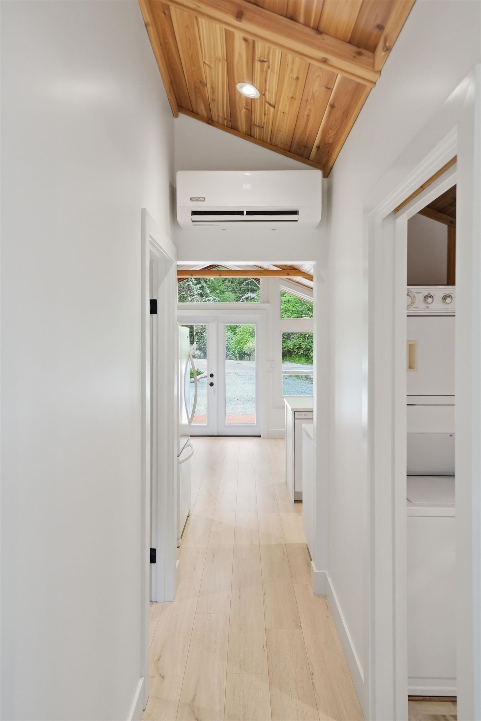 675 Little Boulevard - 20
